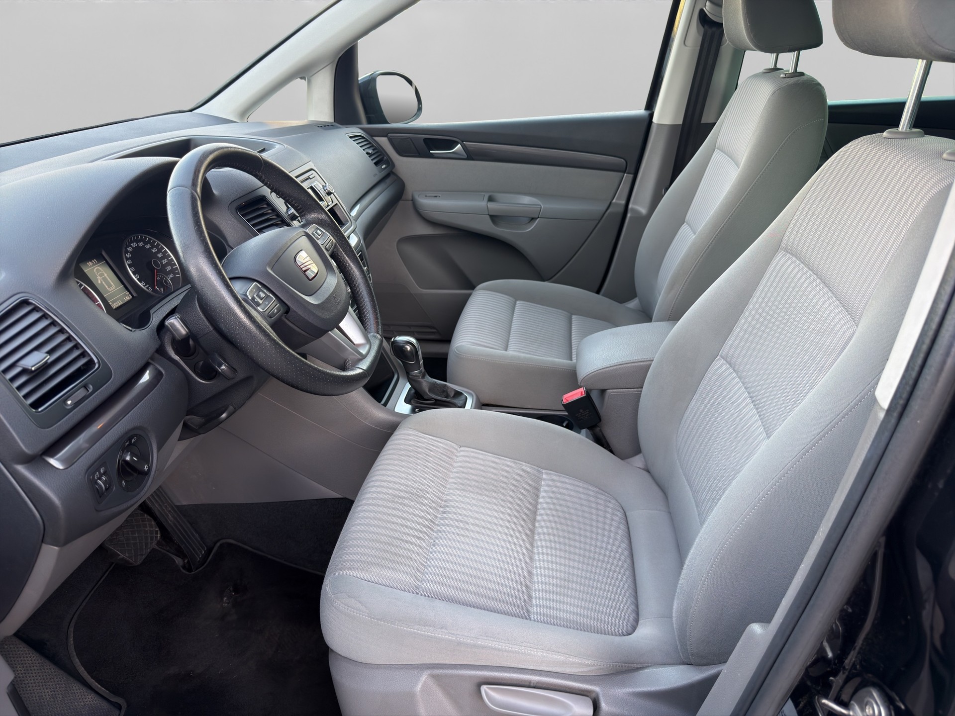 SEAT Alhambra 1.4 TSI Style Viva Eco DSG-image-8
