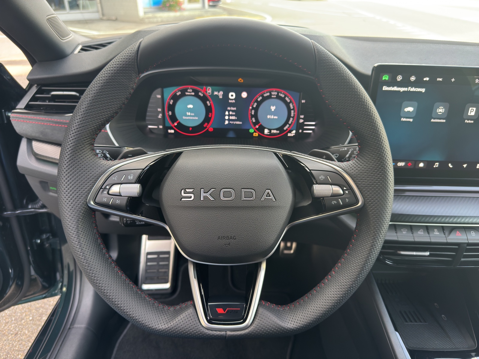 SKODA Octavia Combi 2.0 TSI DSG Dynamic 4x4-image-7