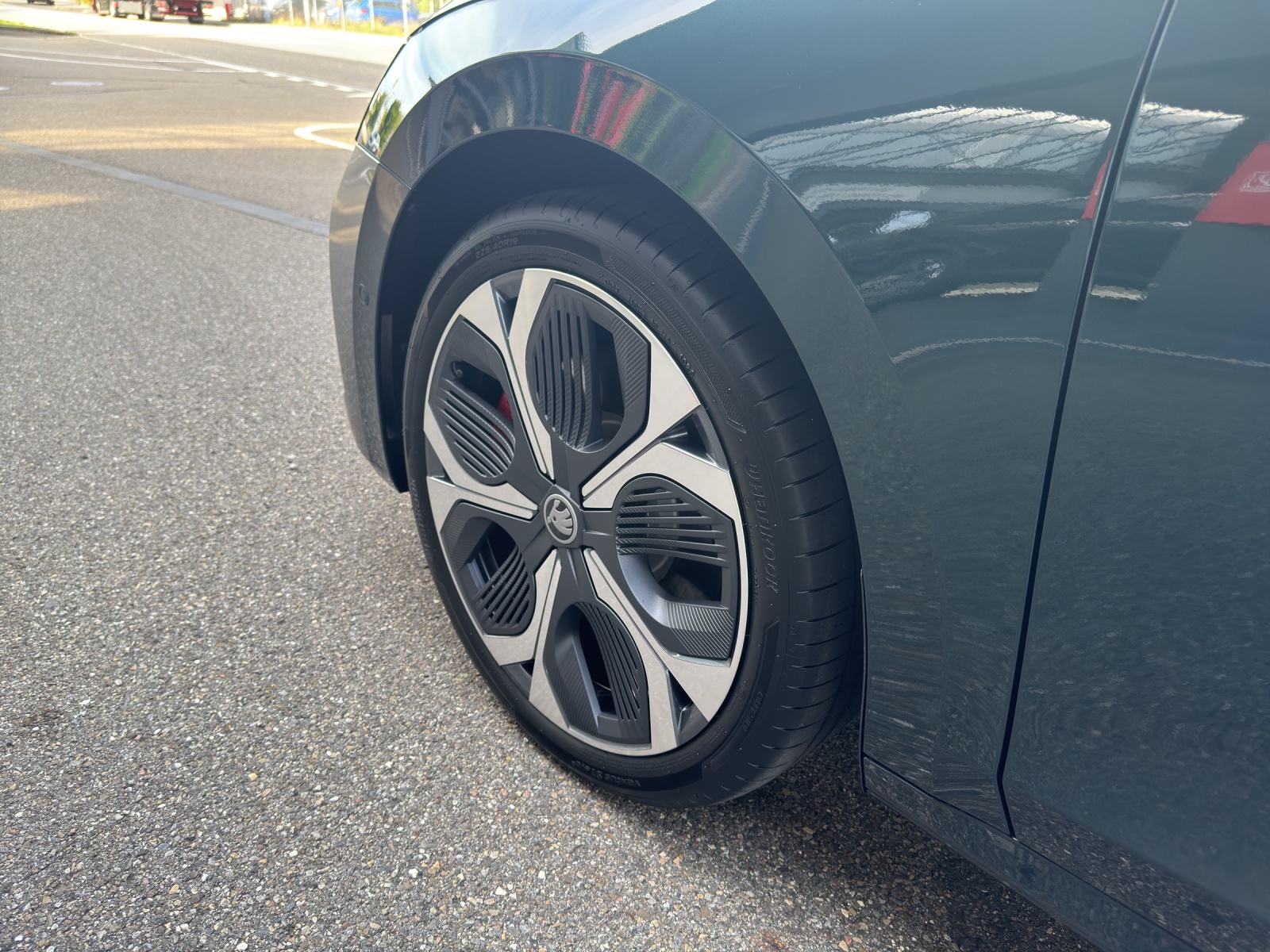 SKODA Octavia Combi 2.0 TSI DSG Dynamic 4x4-image-18