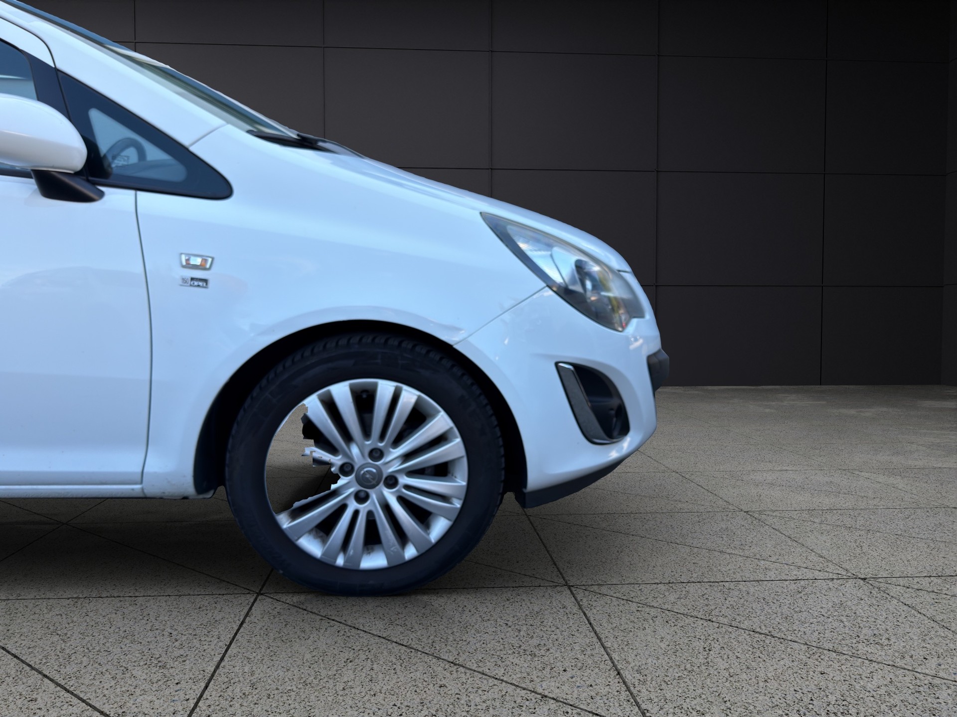 OPEL Corsa 1.4 TP Anniversary Edition Automatic-image-13
