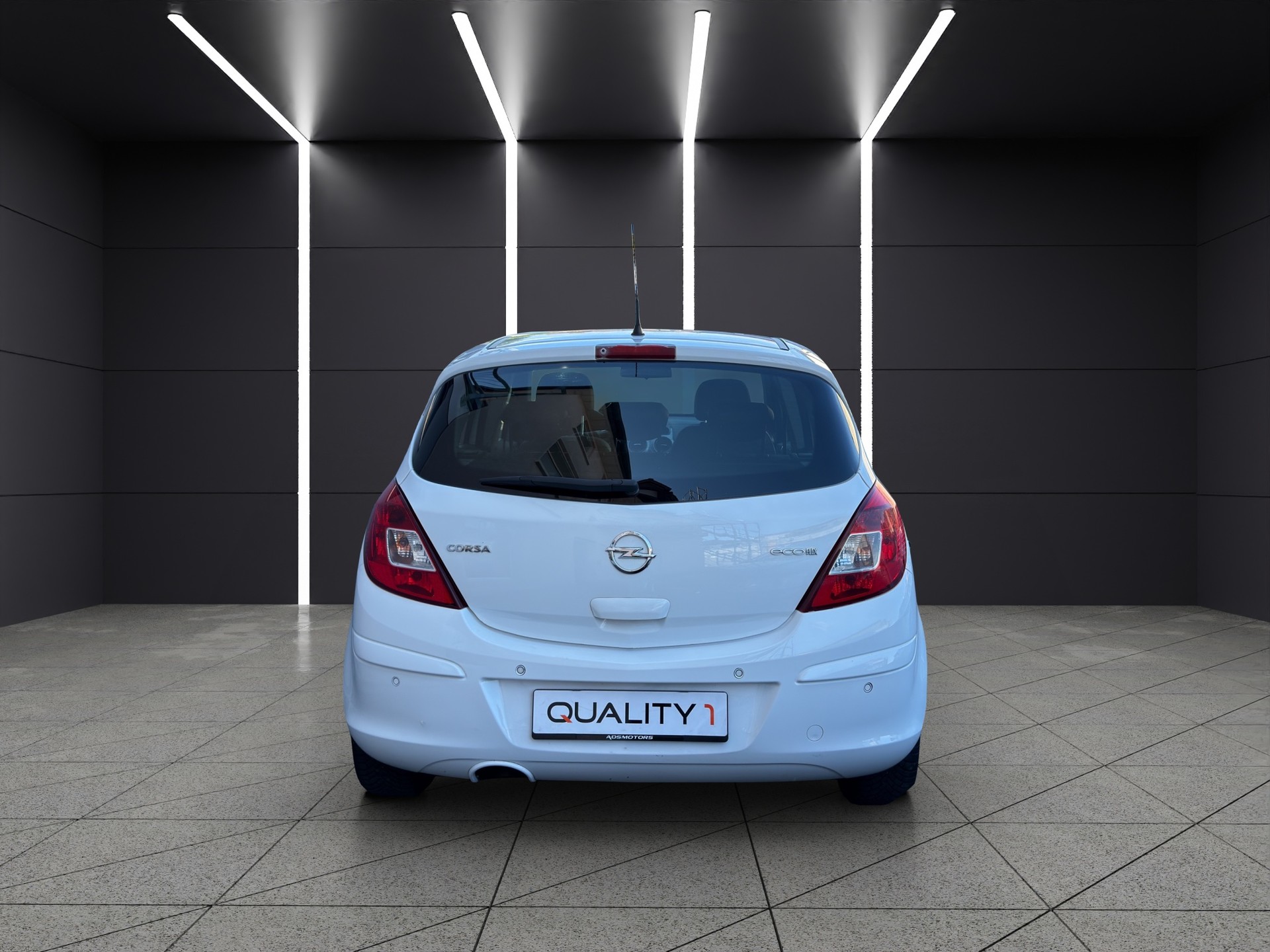 OPEL Corsa 1.4 TP Anniversary Edition Automatic-image-2
