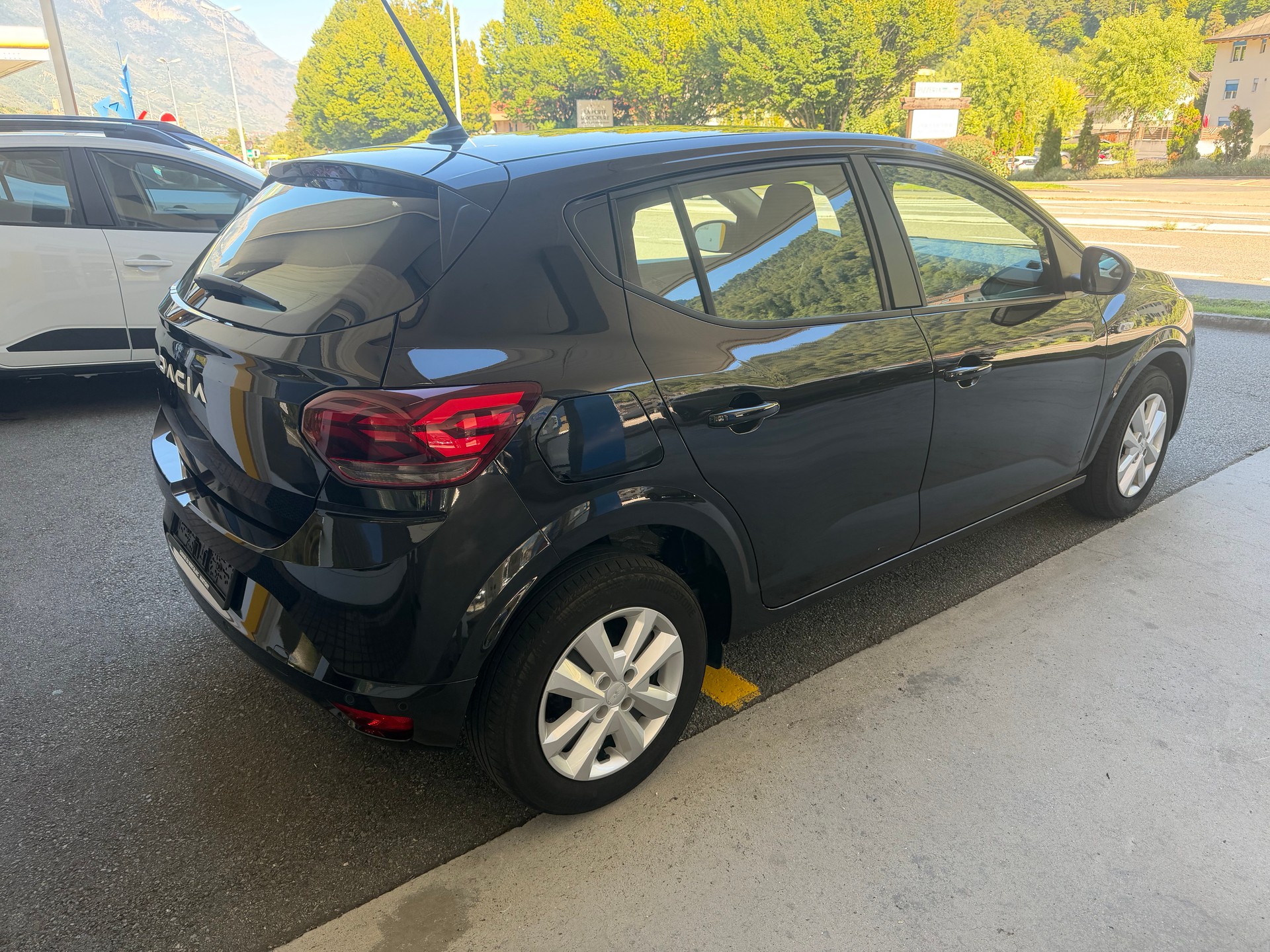 DACIA Sandero TCe 90 Expression CVT-image-2