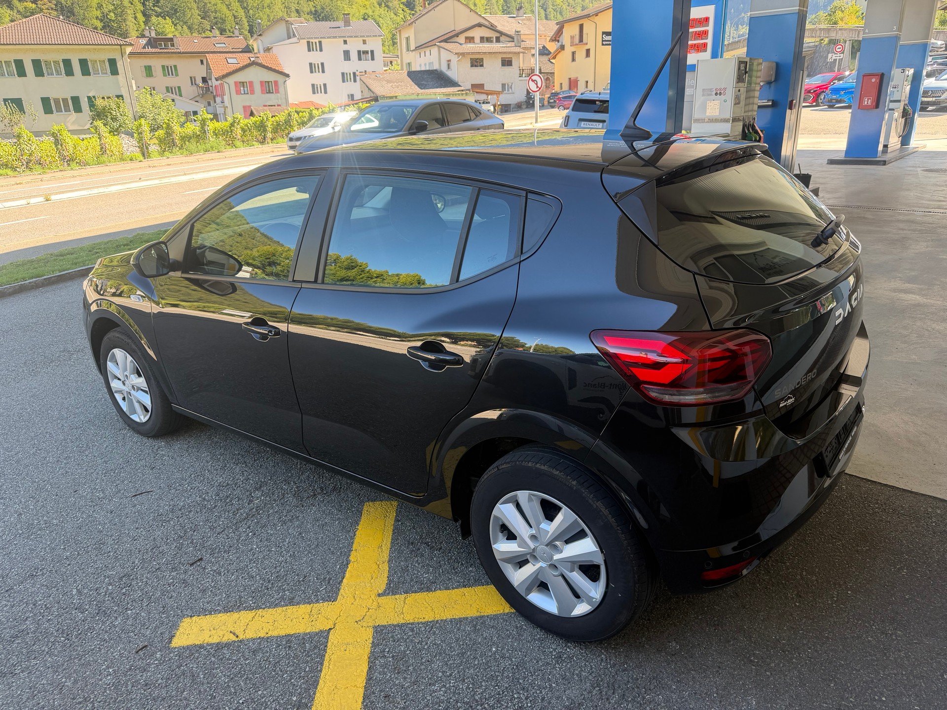 DACIA Sandero TCe 90 Expression CVT-image-1