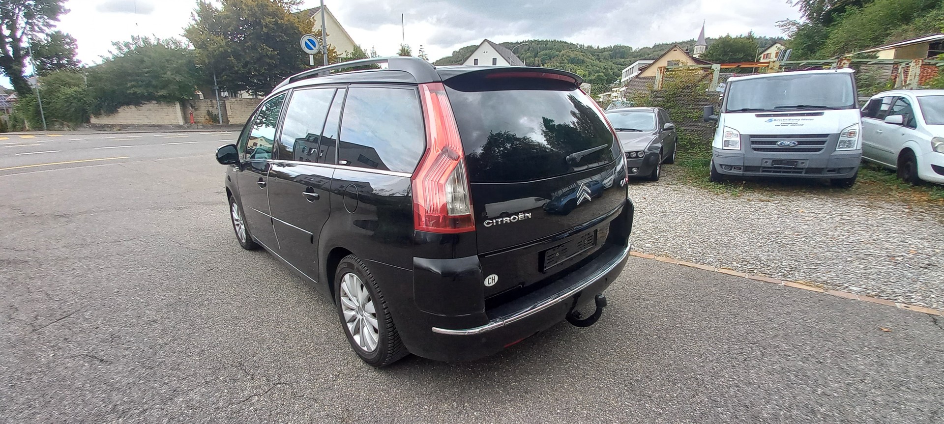 CITROEN Grand C4 Picasso 2.0 HDI Dynamique BMP6-image-4