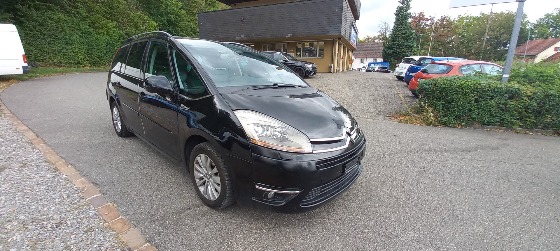 CITROEN Grand C4 Picasso 2.0 HDI Dynamique BMP6-image-1