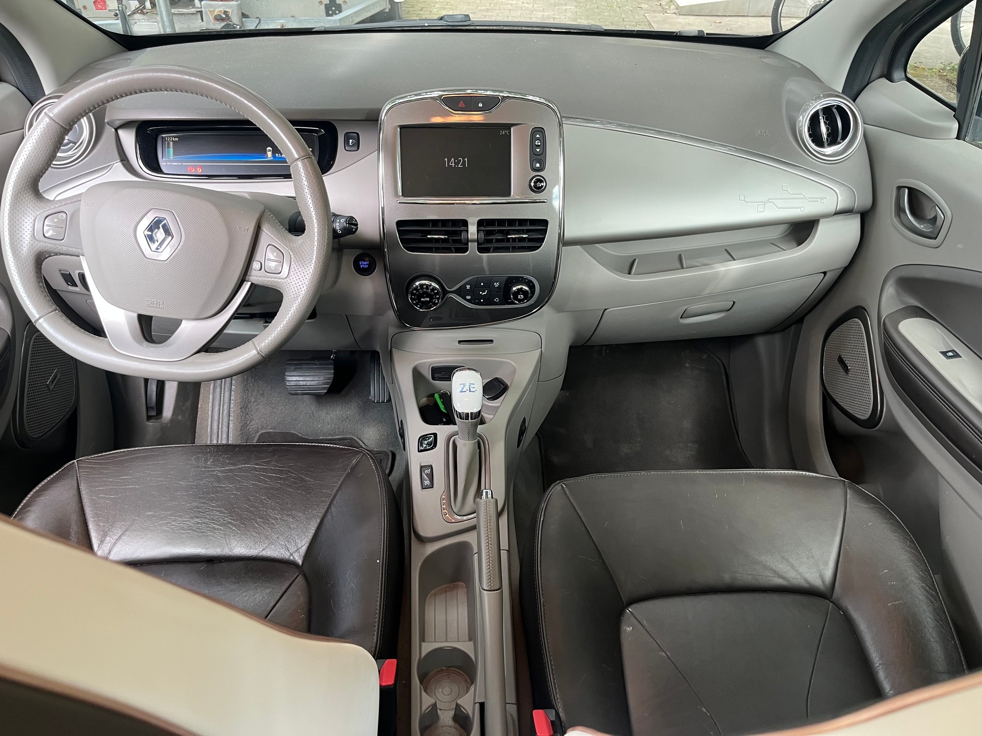 RENAULT Zoe FP Intens R90 (incl. Battery)-image-8