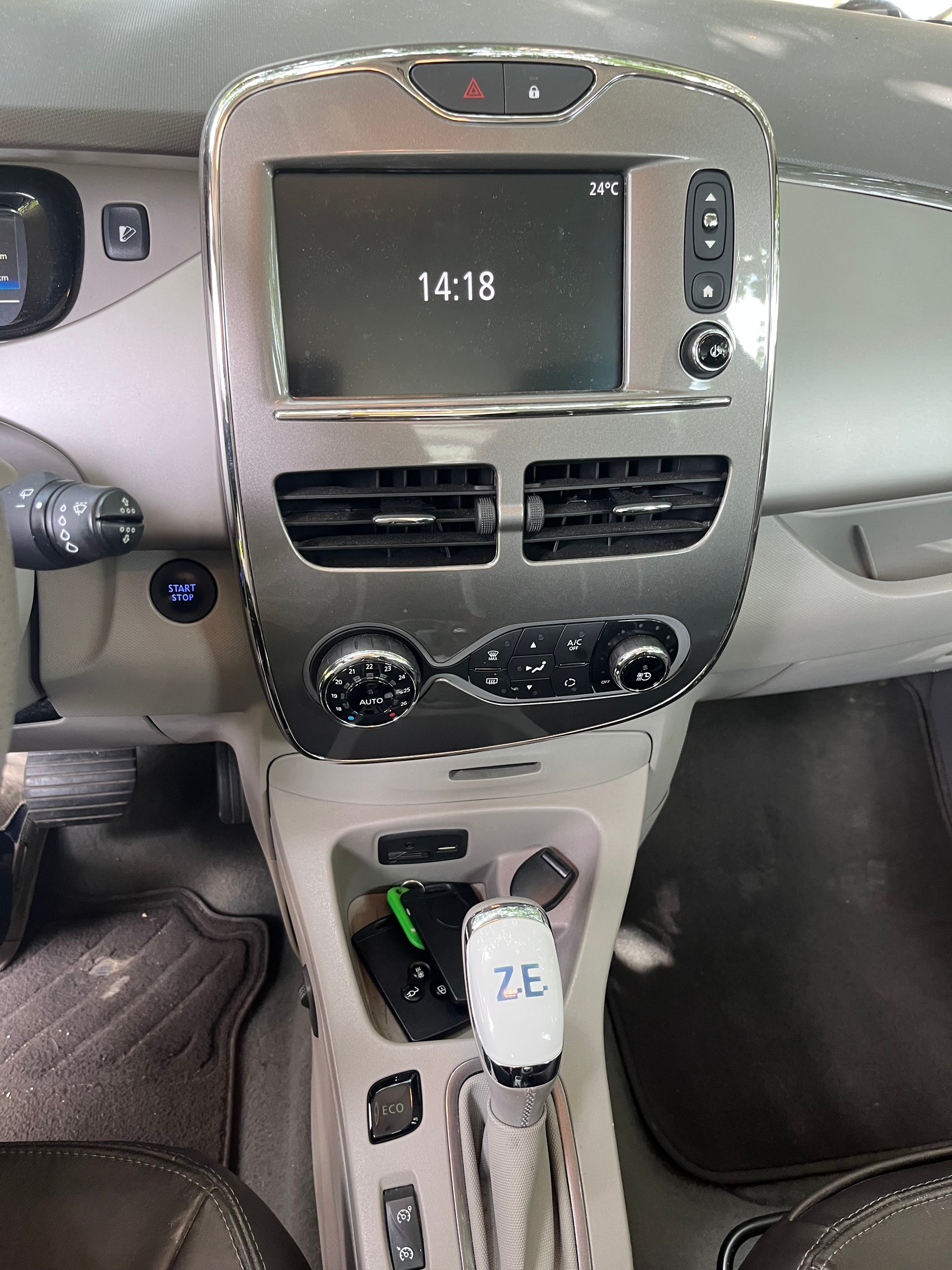 RENAULT Zoe FP Intens R90 (incl. Battery)-image-4