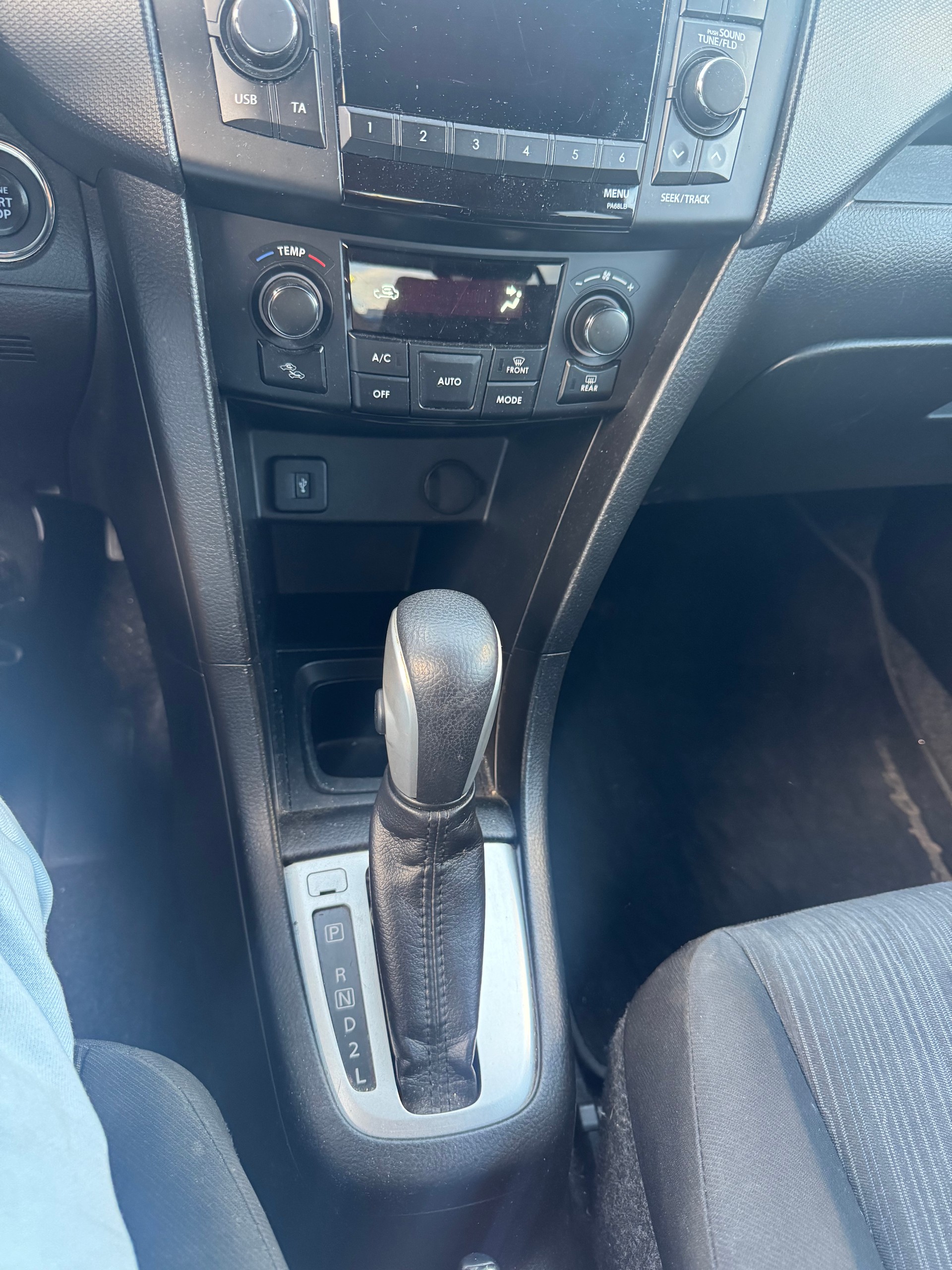 SUZUKI Swift 1.2i 16V GL Sergio Cellano Automatic-image-8