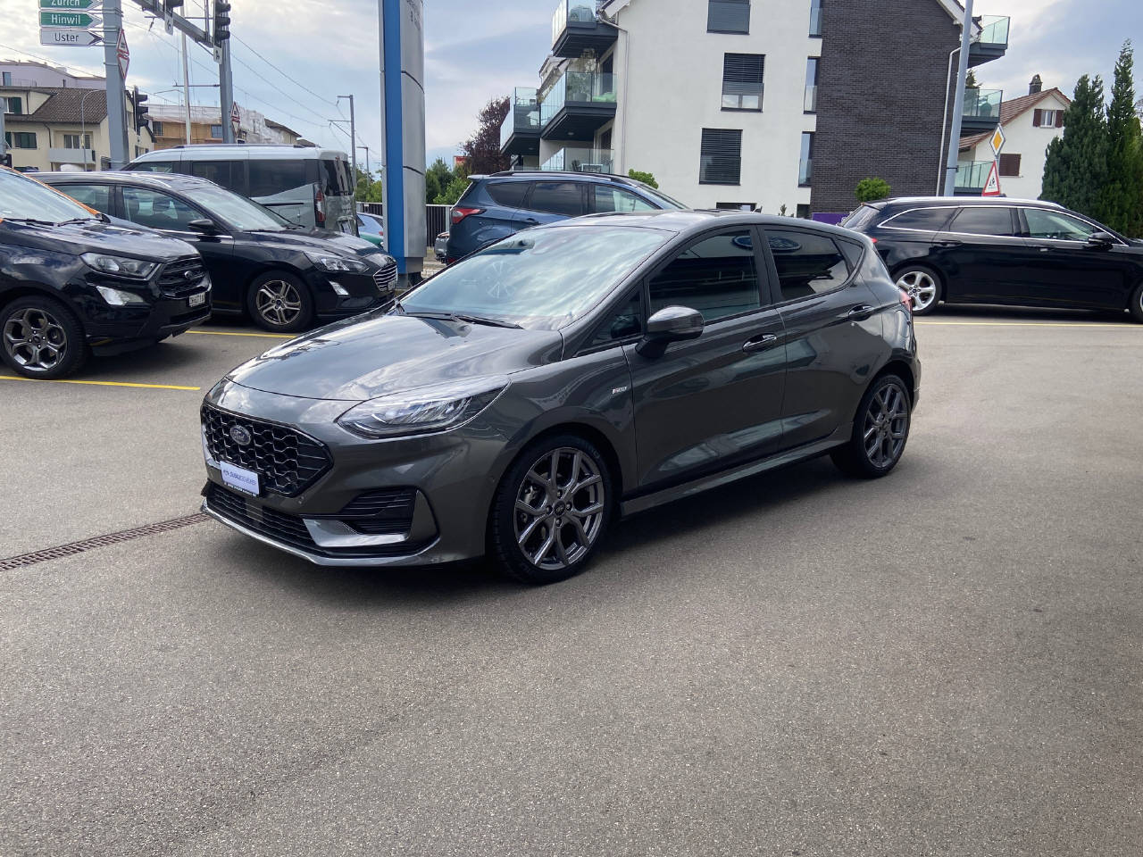 FORD Fiesta 1.0 EcoB Hybrid ST-Line X-image-2