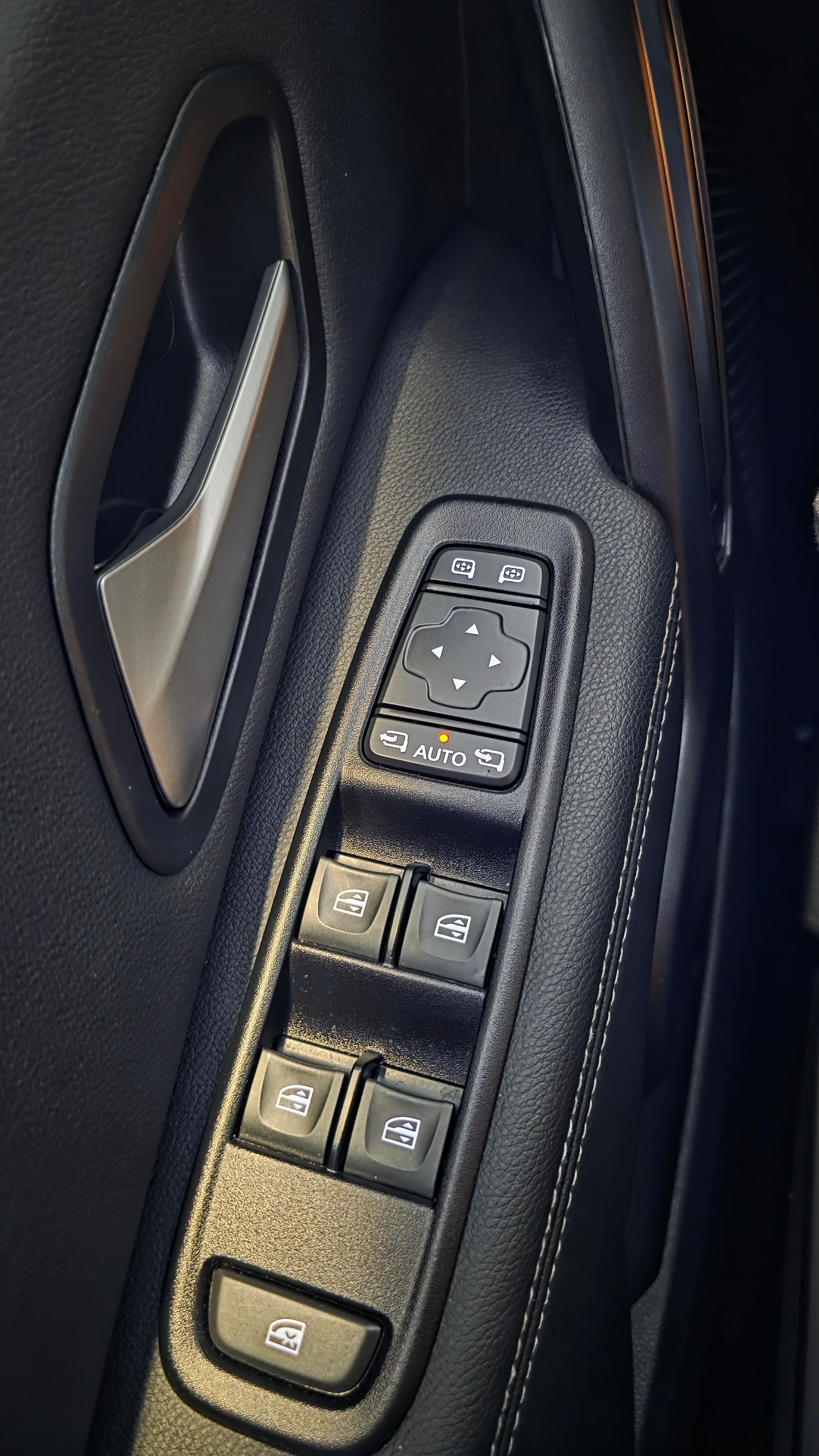 DACIA Duster TCe 150 Journey EDC 4x2-image-8