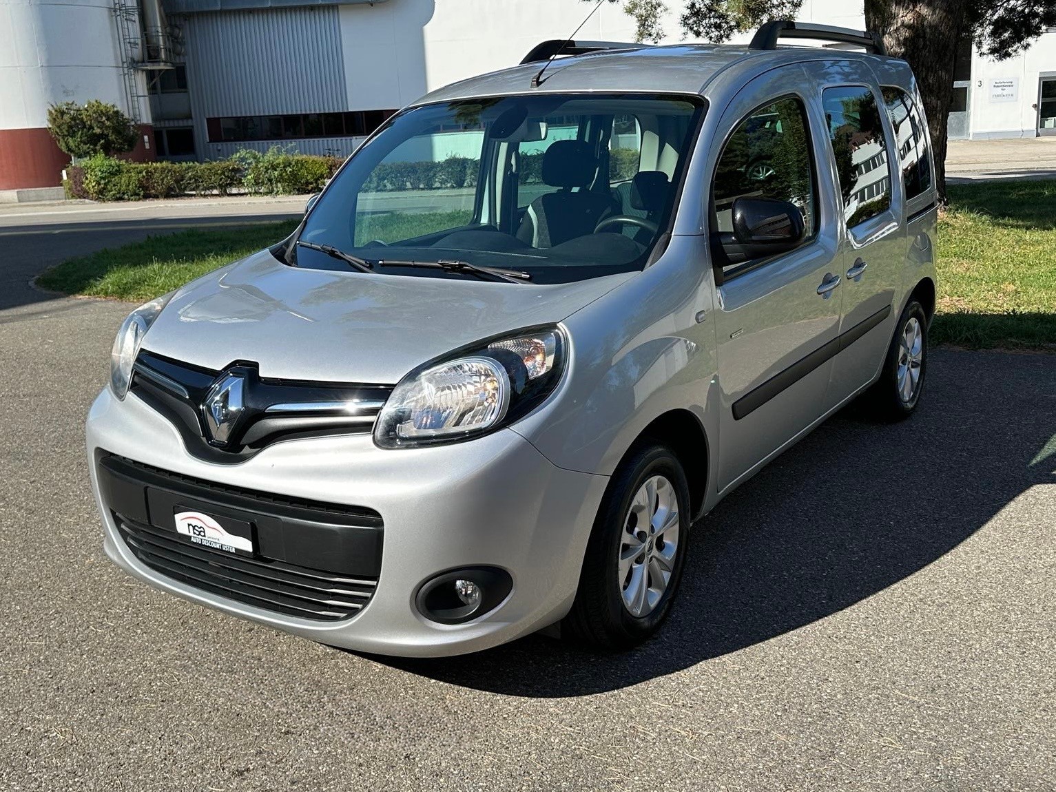 RENAULT Kangoo 1.2 16V Turbo Authentique-image-2