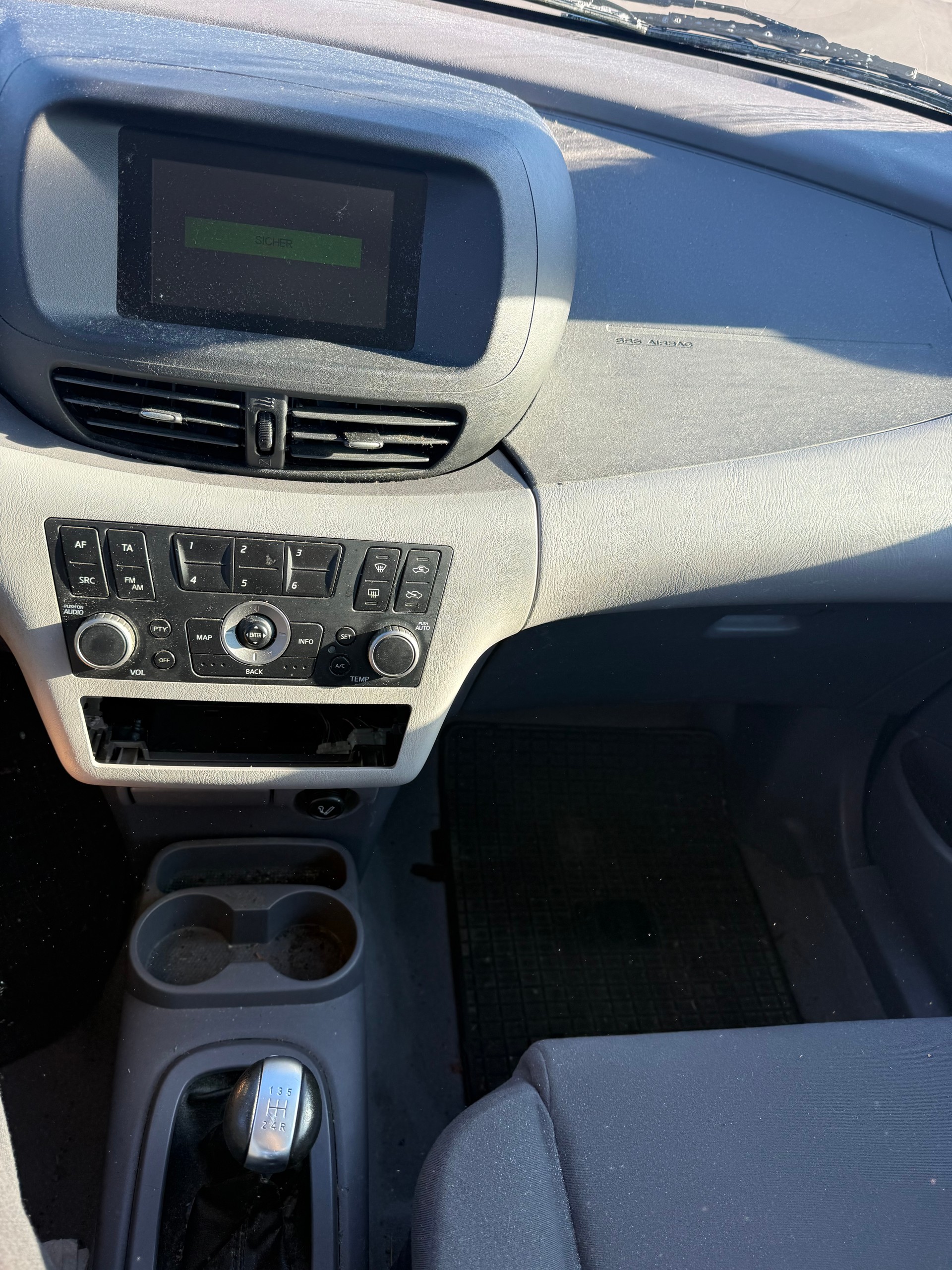 NISSAN Almera Tino 1.8 16V visia-image-6