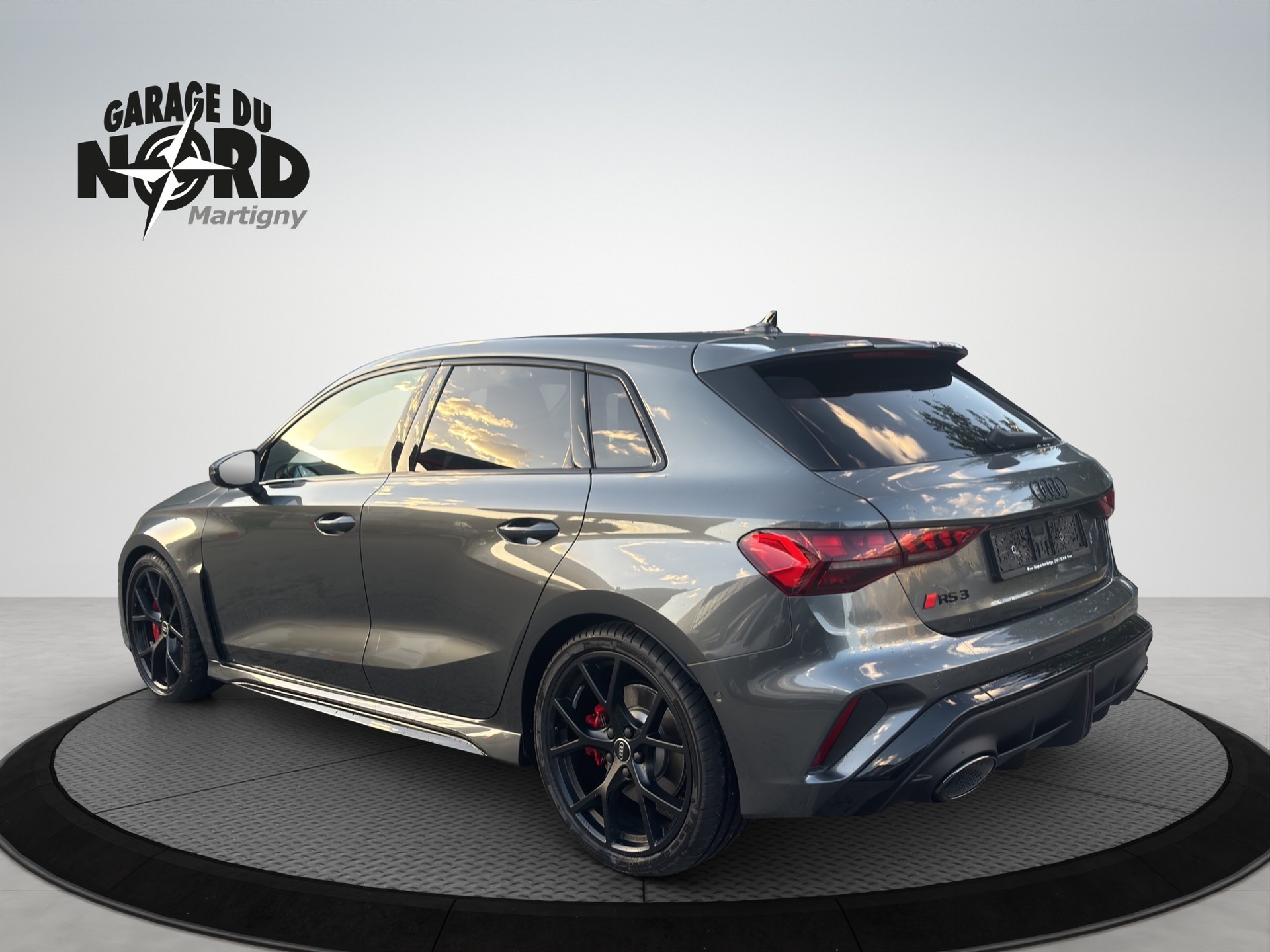 AUDI RS3 Sportback 2.5 TSI competition limited quattro S-tronic-image-3
