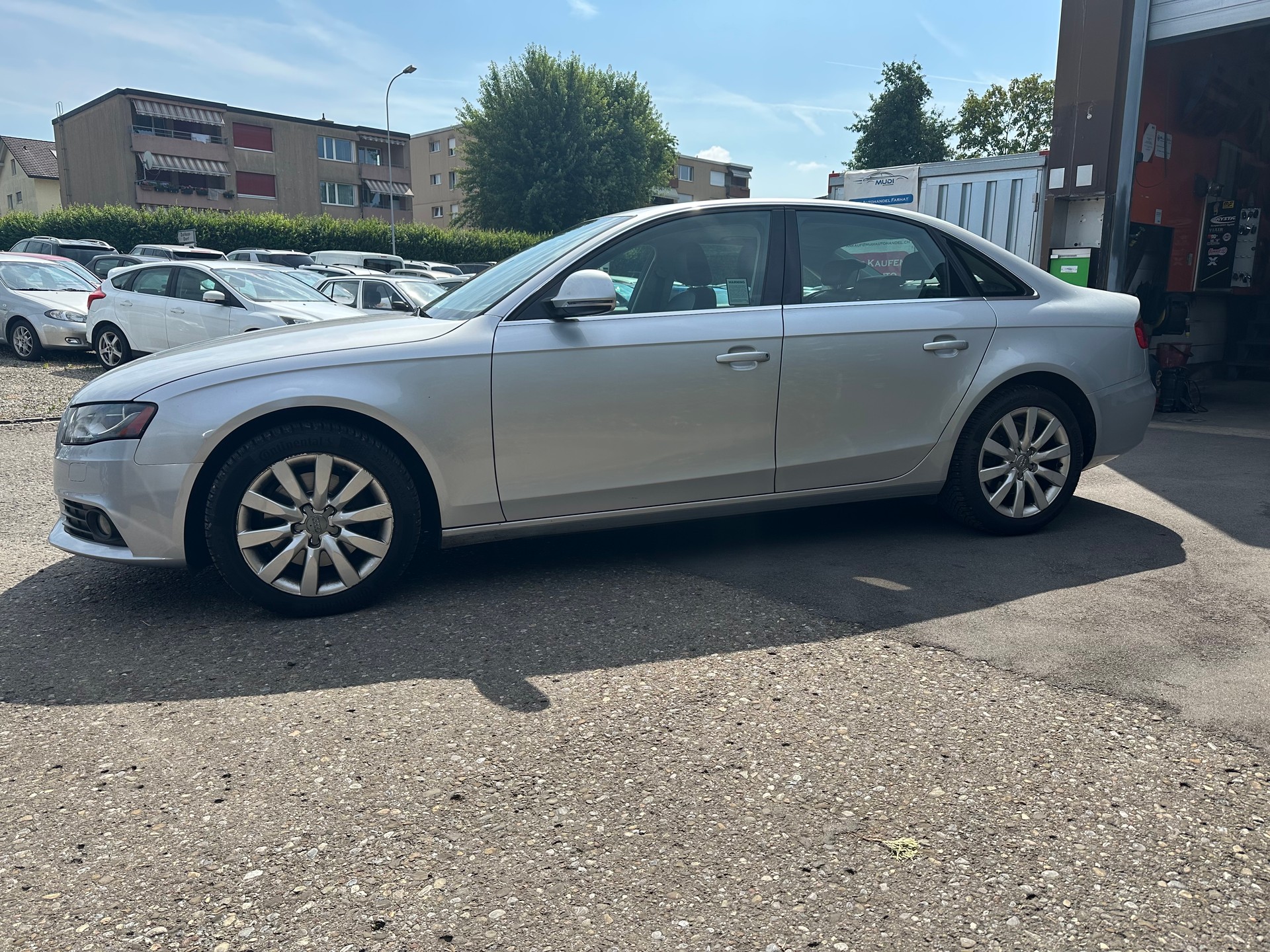 AUDI A4 Limousine 2.0 TFSI quattro S-tronic-image-6