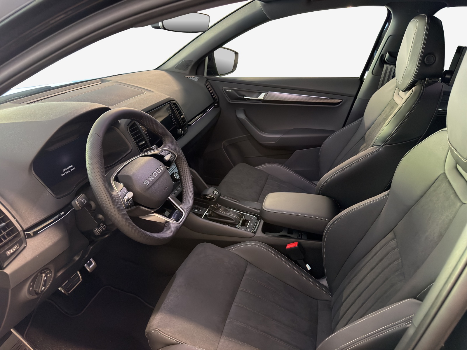 SKODA Karoq 2.0 TSI SportLine 4x4 DSG-image-7