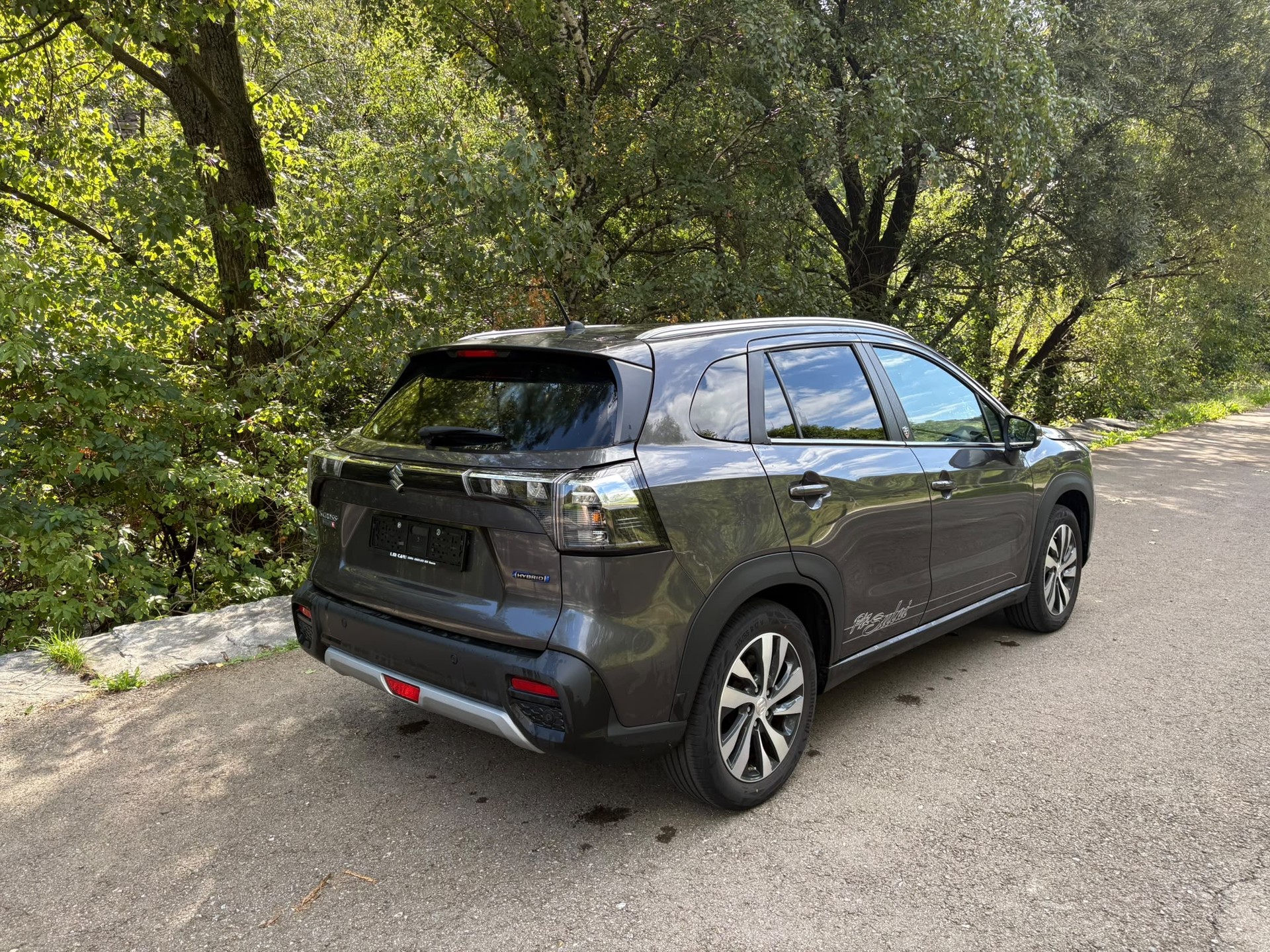 SUZUKI S-Cross 1.5 Piz Sulai Top Hybrid-image-2