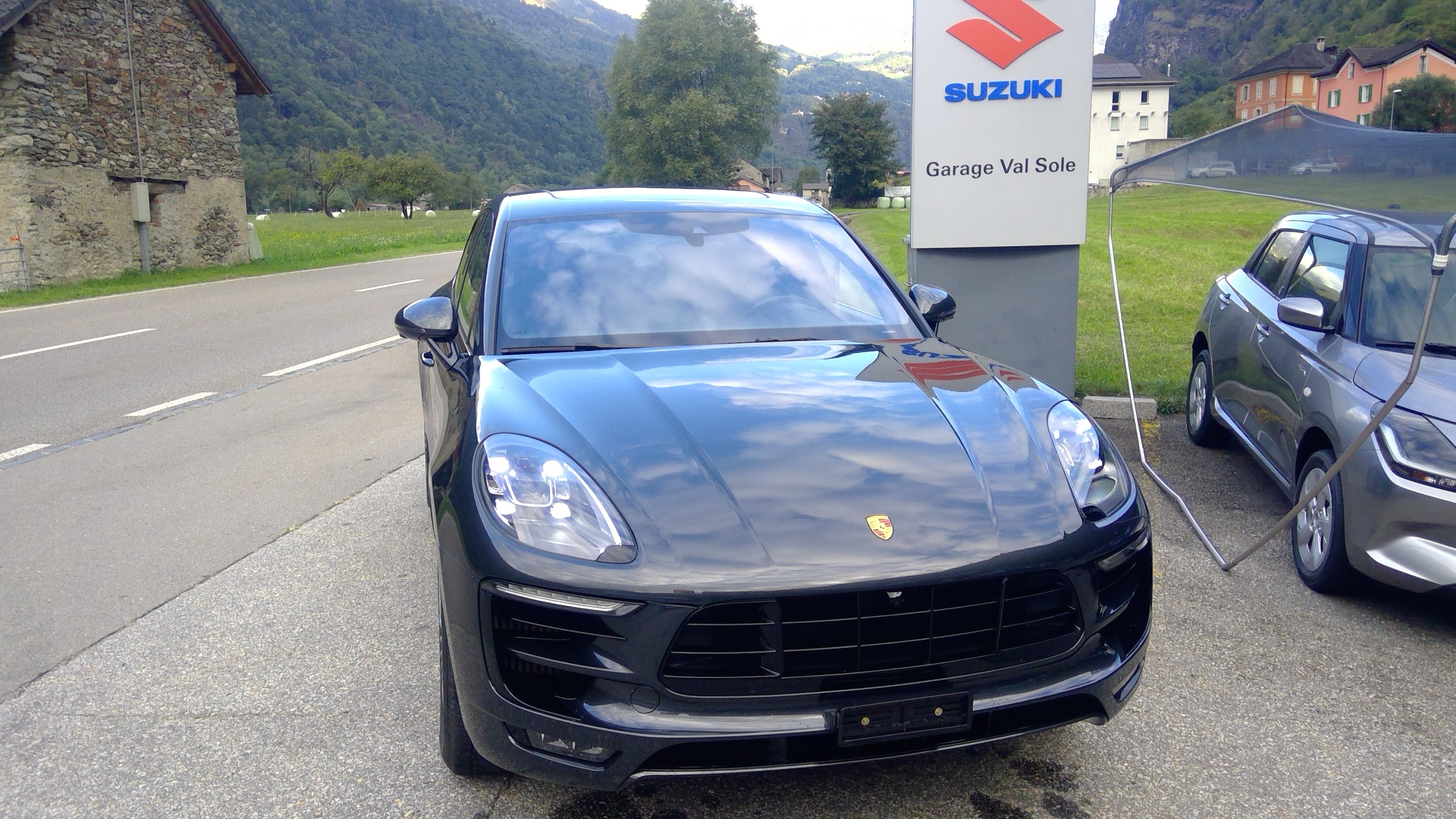 Car photo