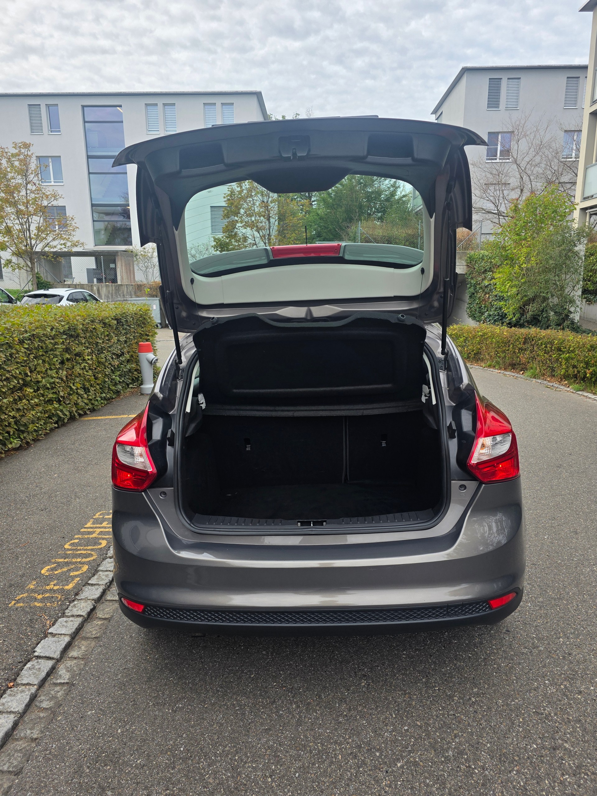 FORD Focus 1.0 SCTi Trend-image-7