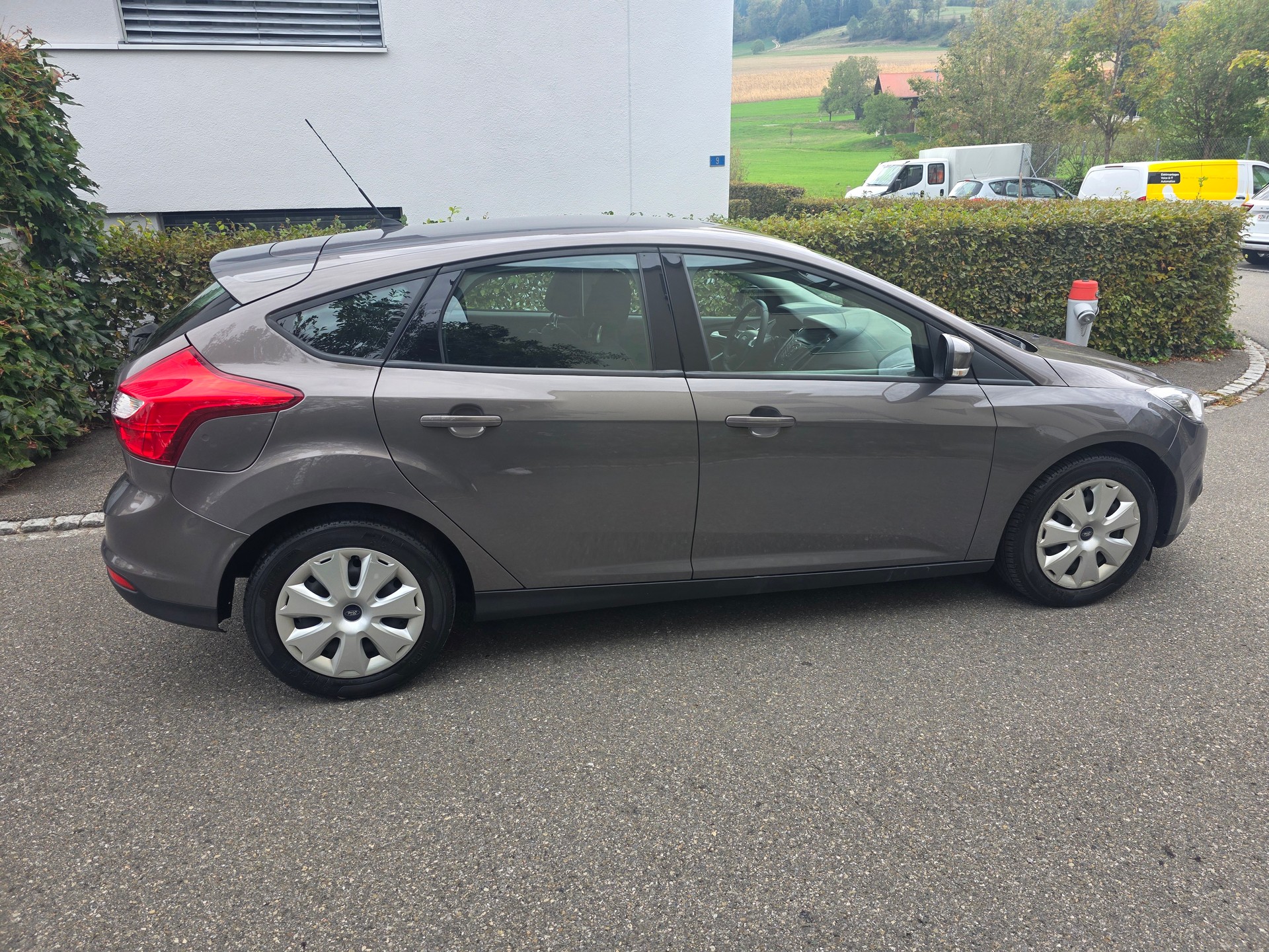 FORD Focus 1.0 SCTi Trend-image-4