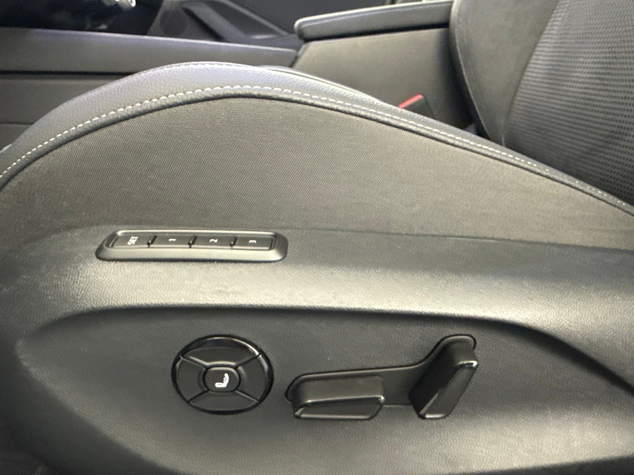 SKODA Superb 2.0 TSI Sport. 4x4 DSG-image-9