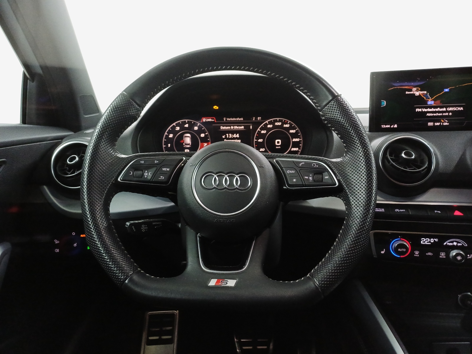 AUDI SQ2 TFSI quattro S-tronic-image-9