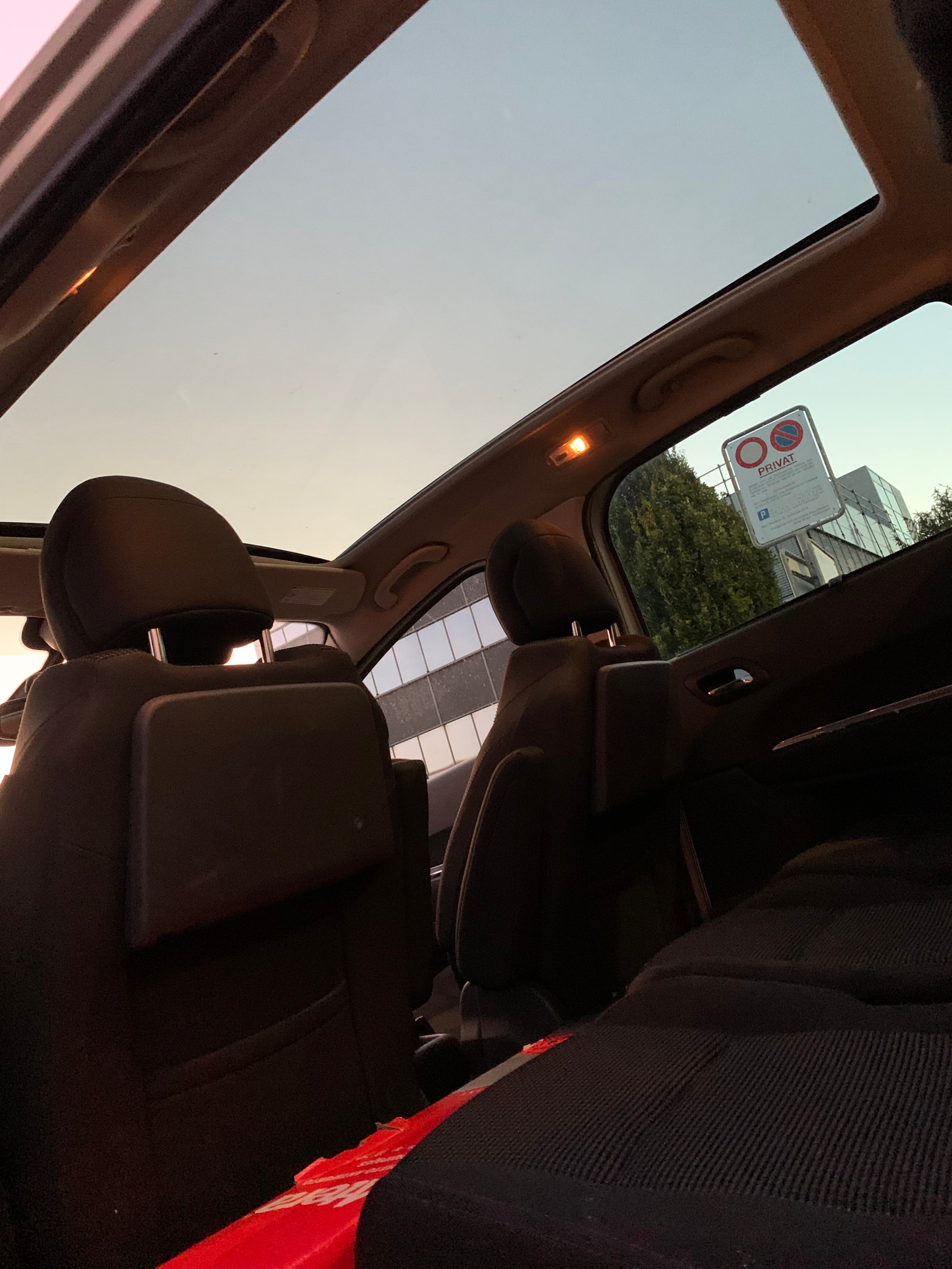 PEUGEOT 5008 2.0 HDI Business-image-8