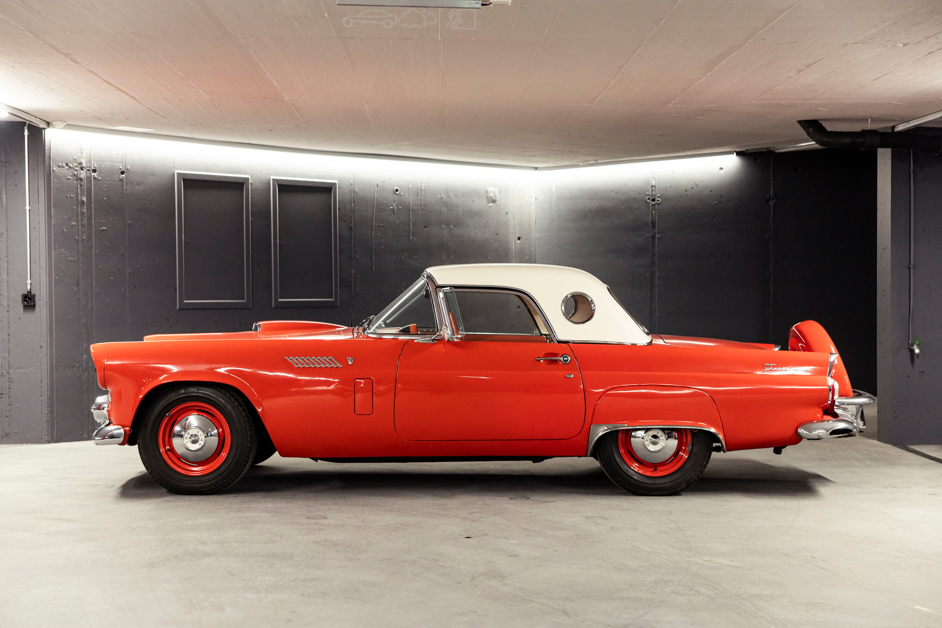 FORD Y8 Veteranfahrzeug-image-1