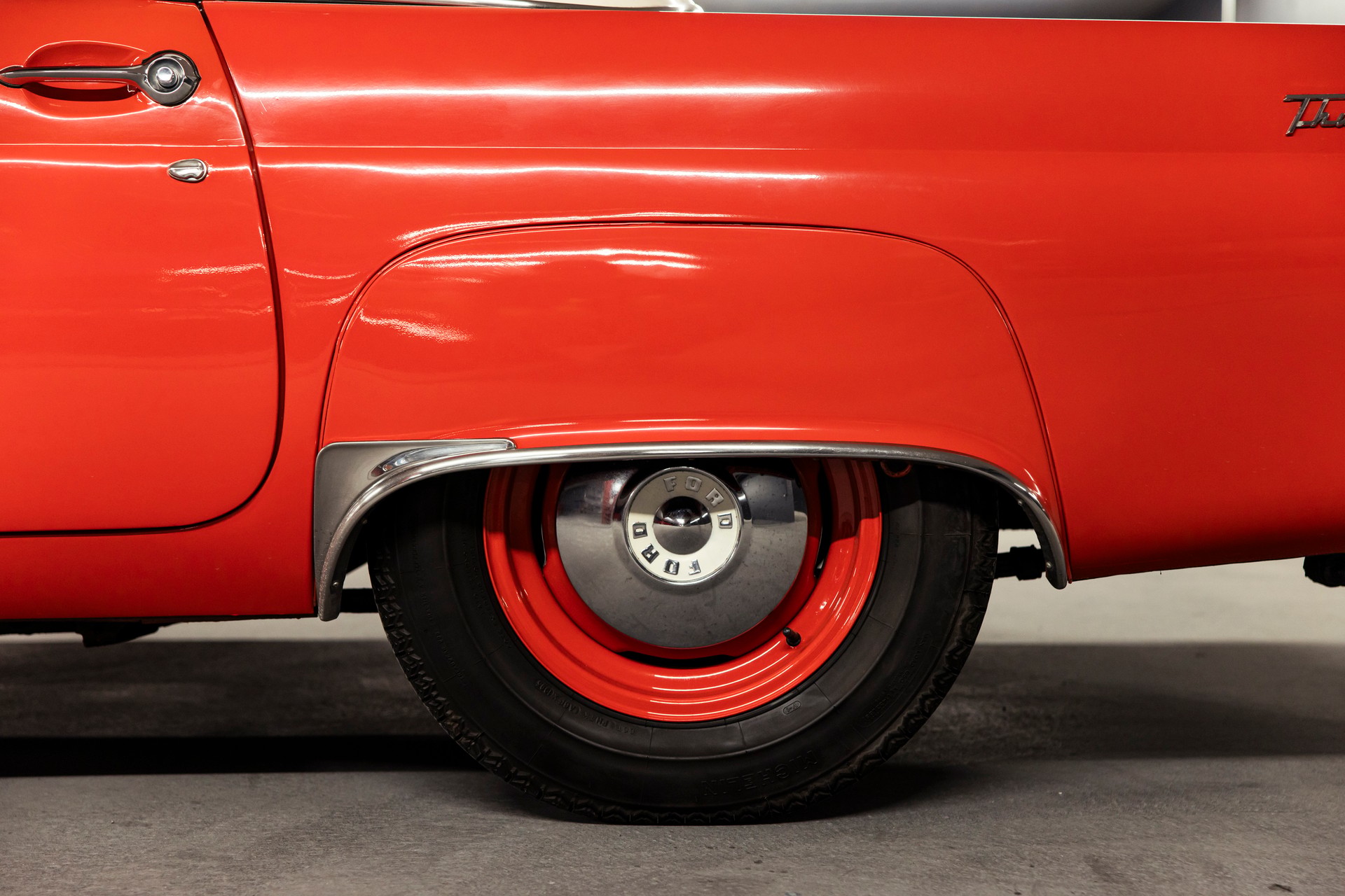 FORD Y8 Veteranfahrzeug-image-10