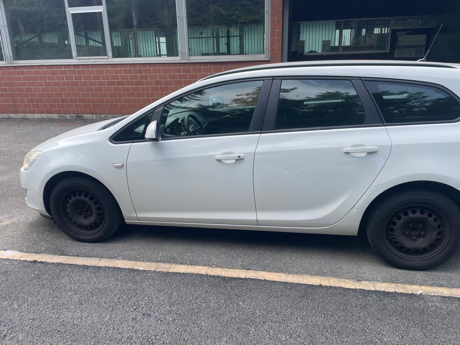 OPEL Astra SportsTourer 1.7 CDTi Enjoy-image-7