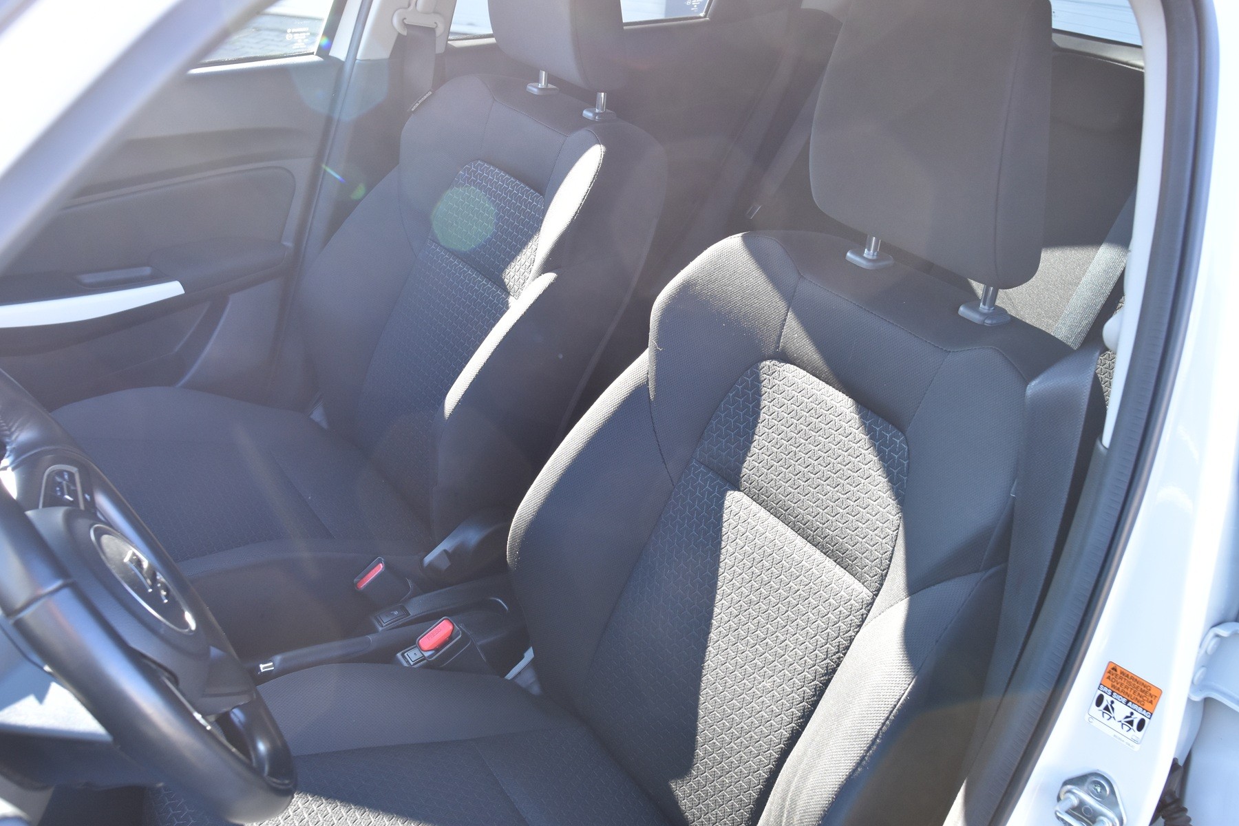 SUZUKI Swift 1.2 Compact + 4x4 Hybrid-image-9