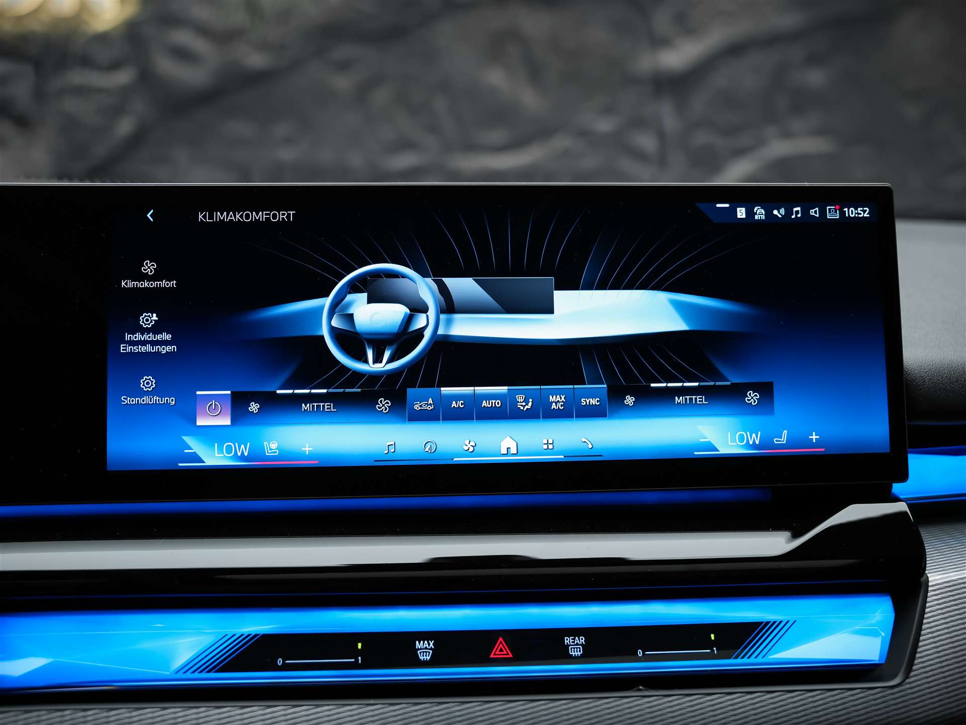 BMW 520d xDrive M Sport Pro Steptronic *Werksgarantie*Iconic Glow*Panorama*Head Up*-image-34
