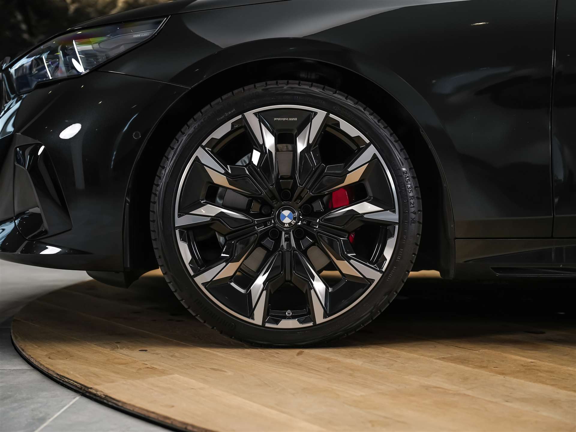BMW 520d xDrive M Sport Pro Steptronic *Werksgarantie*Iconic Glow*Panorama*Head Up*-image-18