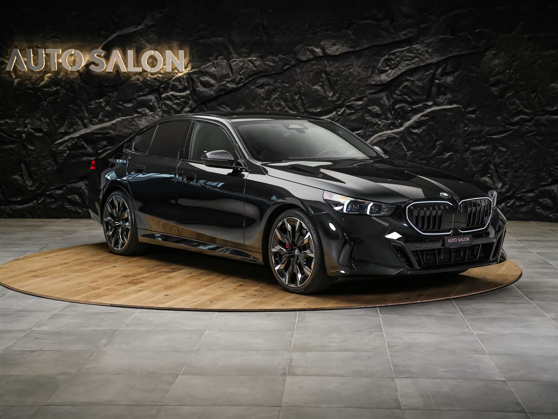 BMW 520d xDrive M Sport Pro Steptronic *Werksgarantie*Iconic Glow*Panorama*Head Up*-image-6