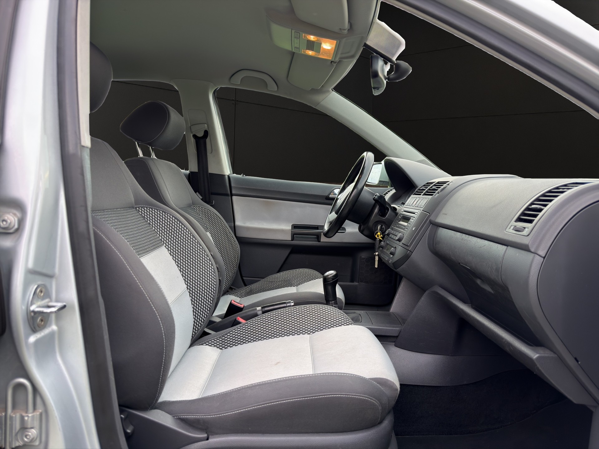 VW CrossPolo 1.6 16V Scott-image-7