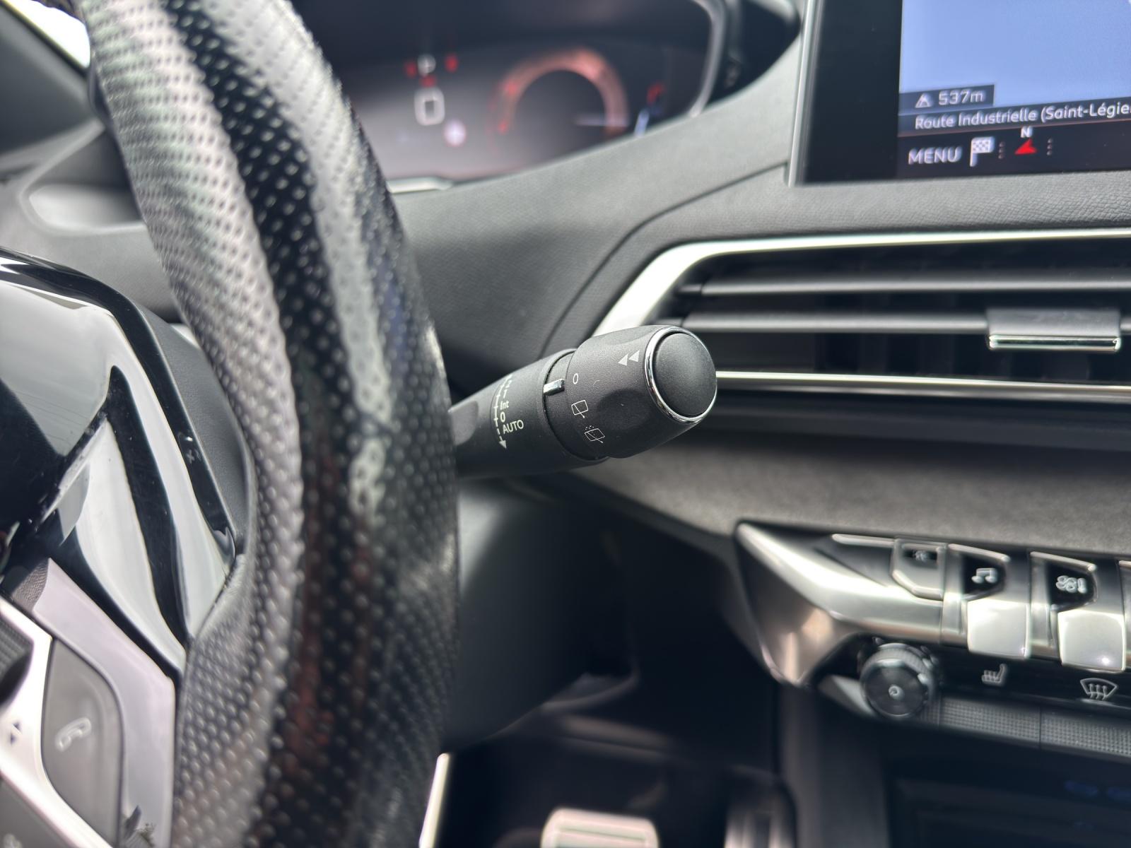 PEUGEOT 5008 2.0 BlueHDi 180 GT-image-19