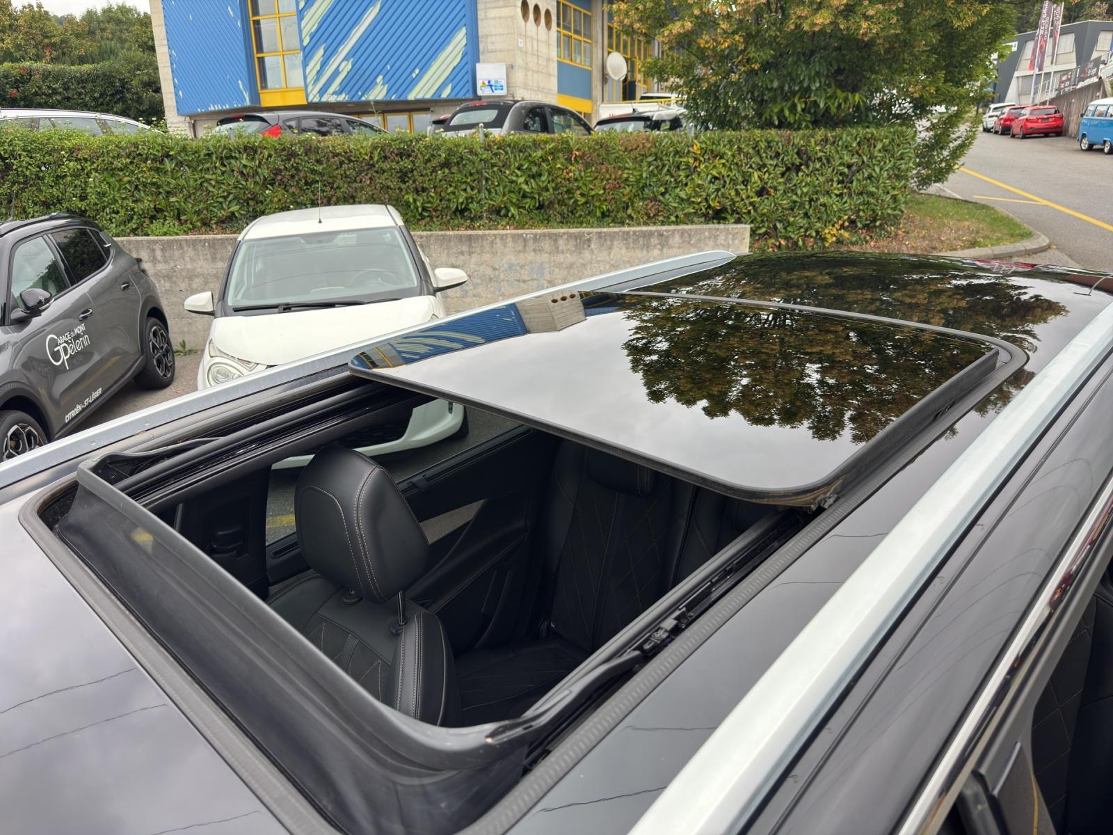 PEUGEOT 5008 2.0 BlueHDi 180 GT-image-17