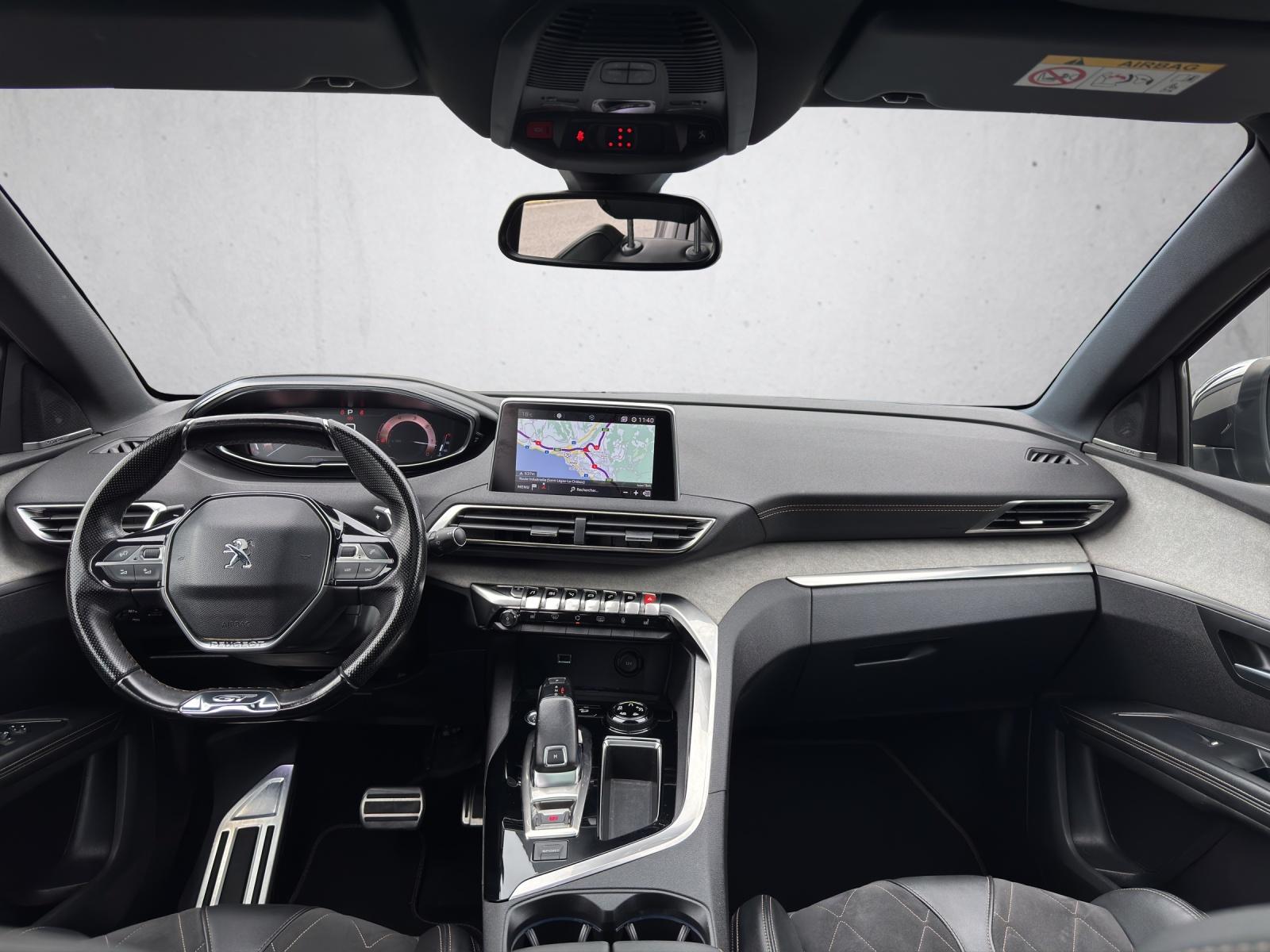 PEUGEOT 5008 2.0 BlueHDi 180 GT-image-9