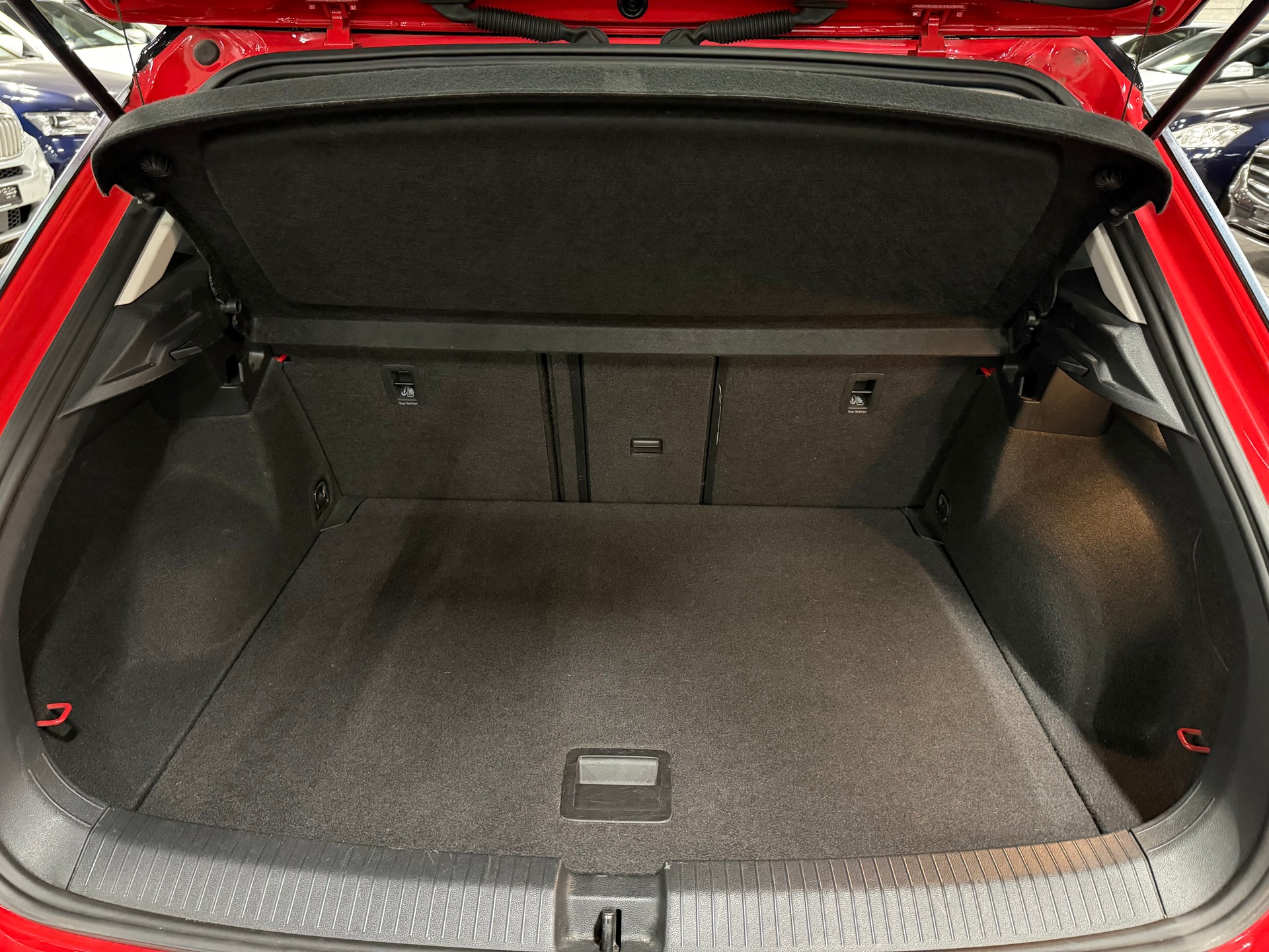 VW T-Roc 1.5 TSI EVO Advance DSG 4Motion-image-11