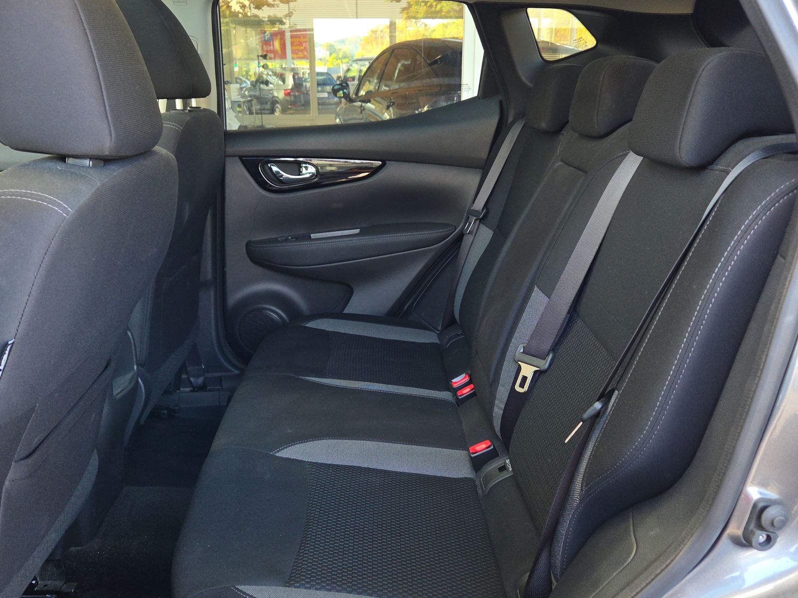 NISSAN Qashqai 1.3 DIG-T acenta DCT-image-9