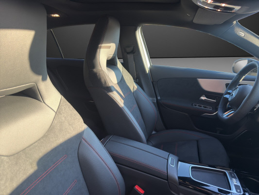 MERCEDES-BENZ A AMG 35 4Matic 8G-DCT-image-7