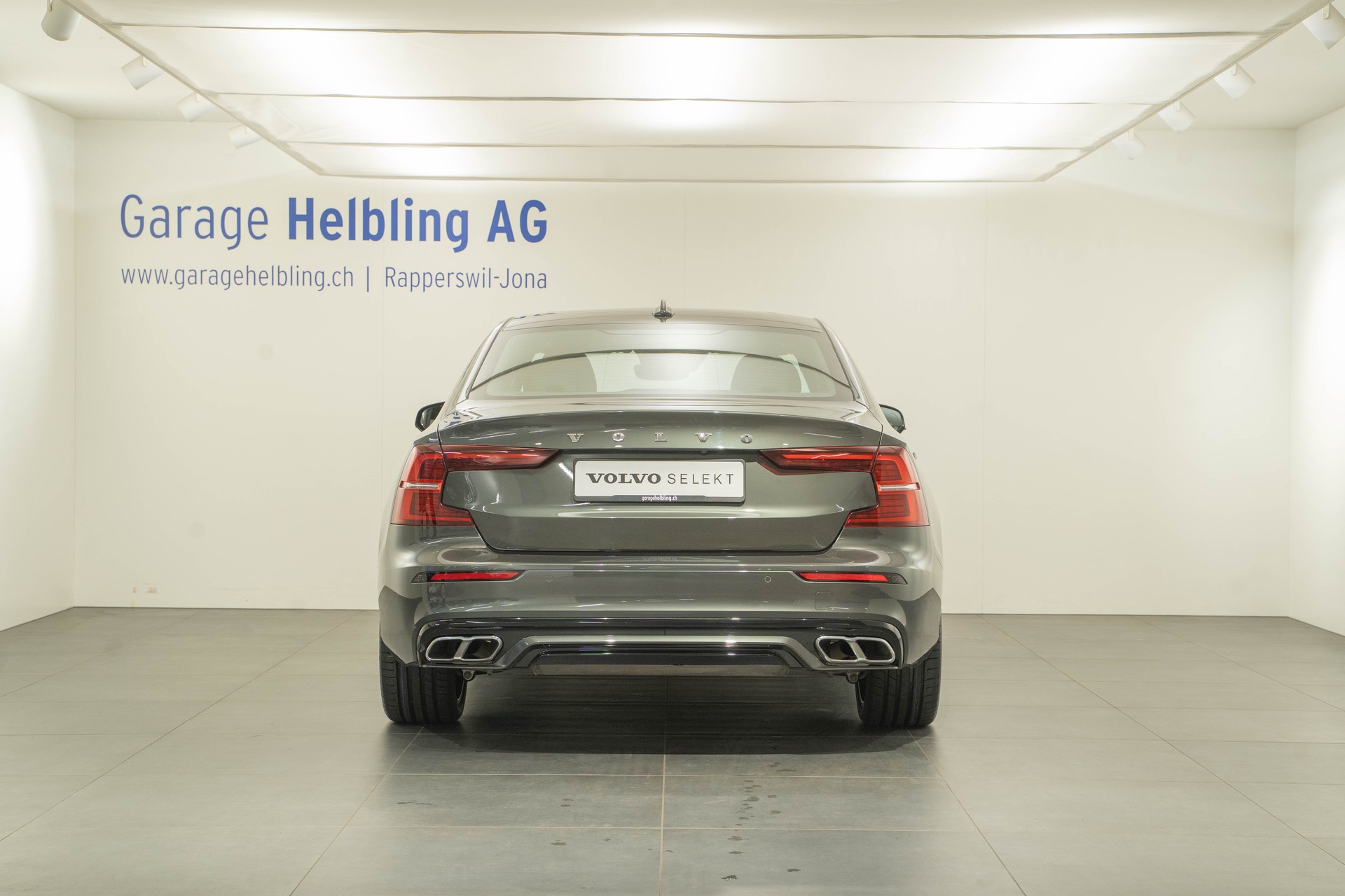 VOLVO S60 2.0 T5 R-Design AWD-image-3