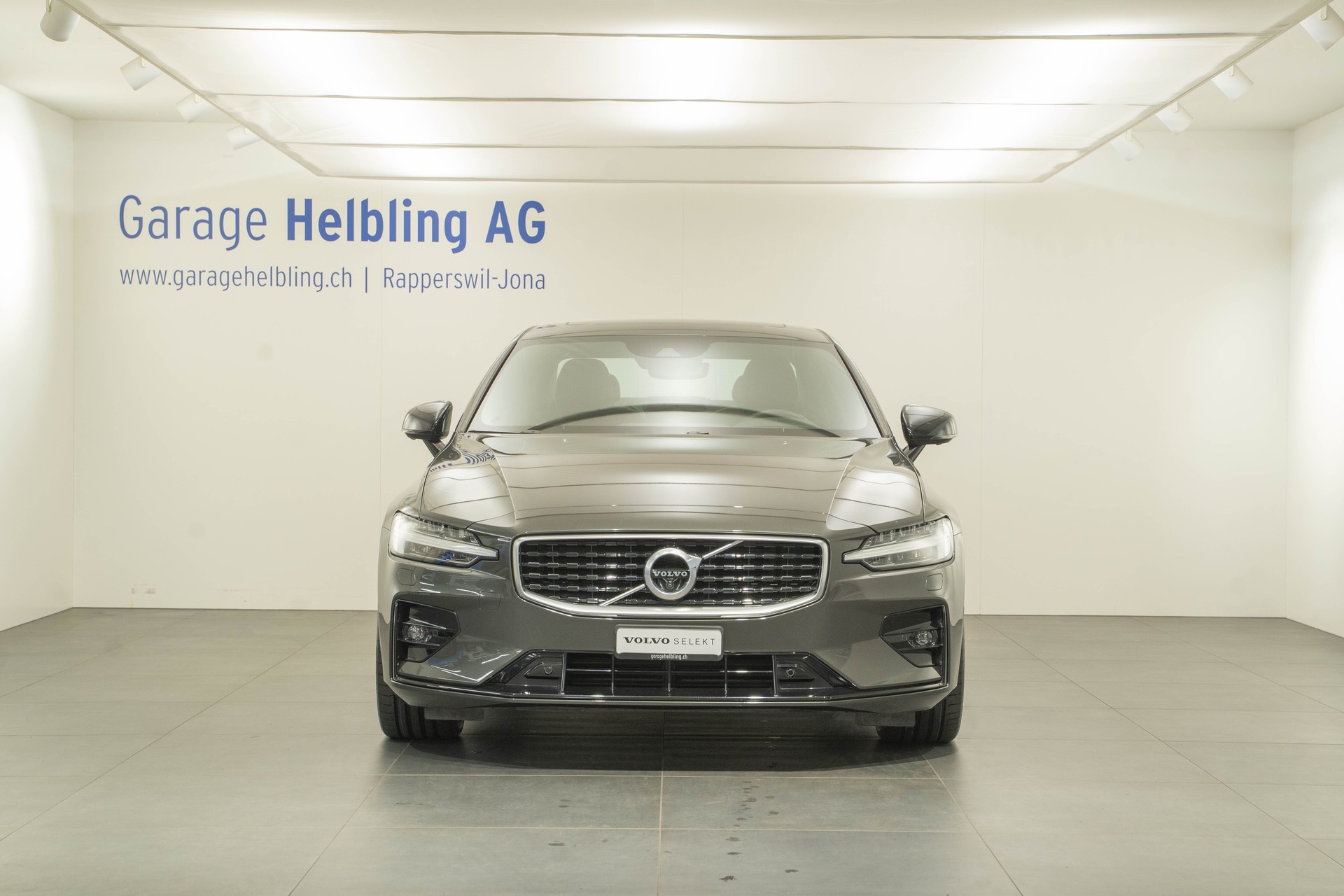 VOLVO S60 2.0 T5 R-Design AWD-image-1