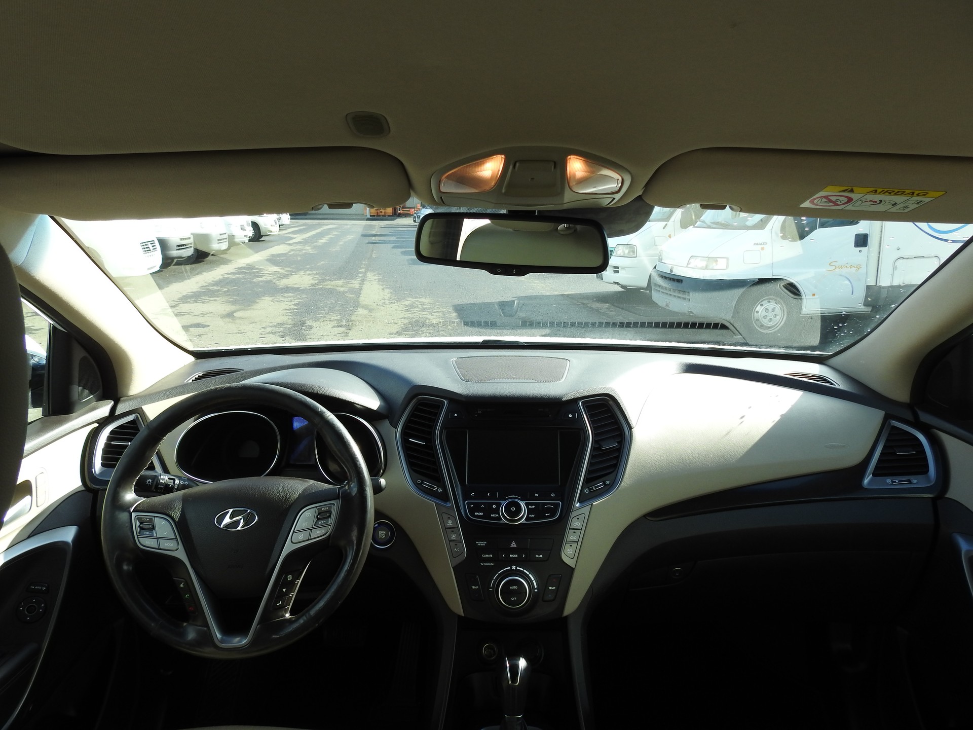 HYUNDAI Santa Fe 2.2 CRDI Premium 4WD Automatic-image-18