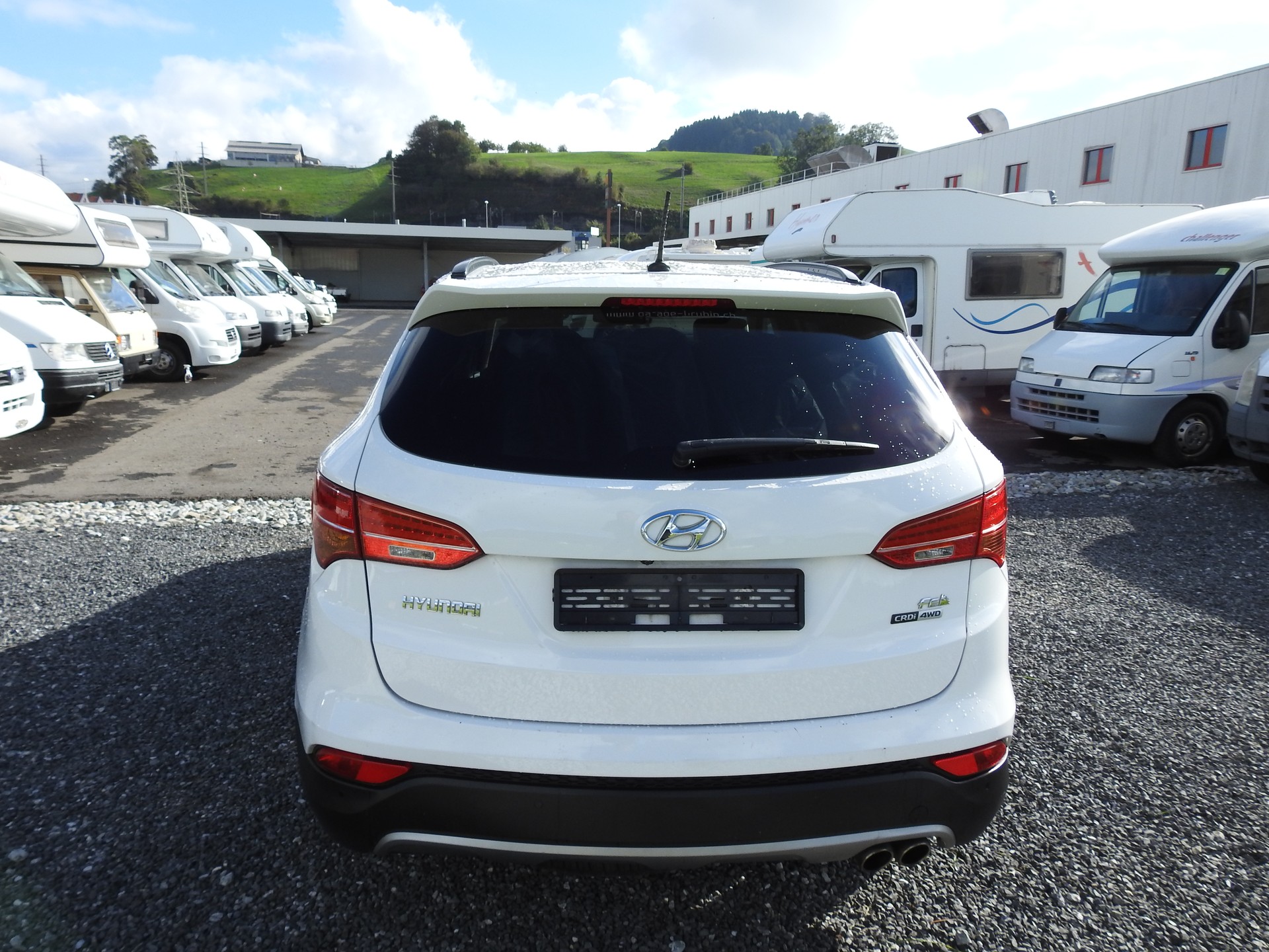 HYUNDAI Santa Fe 2.2 CRDI Premium 4WD Automatic-image-4
