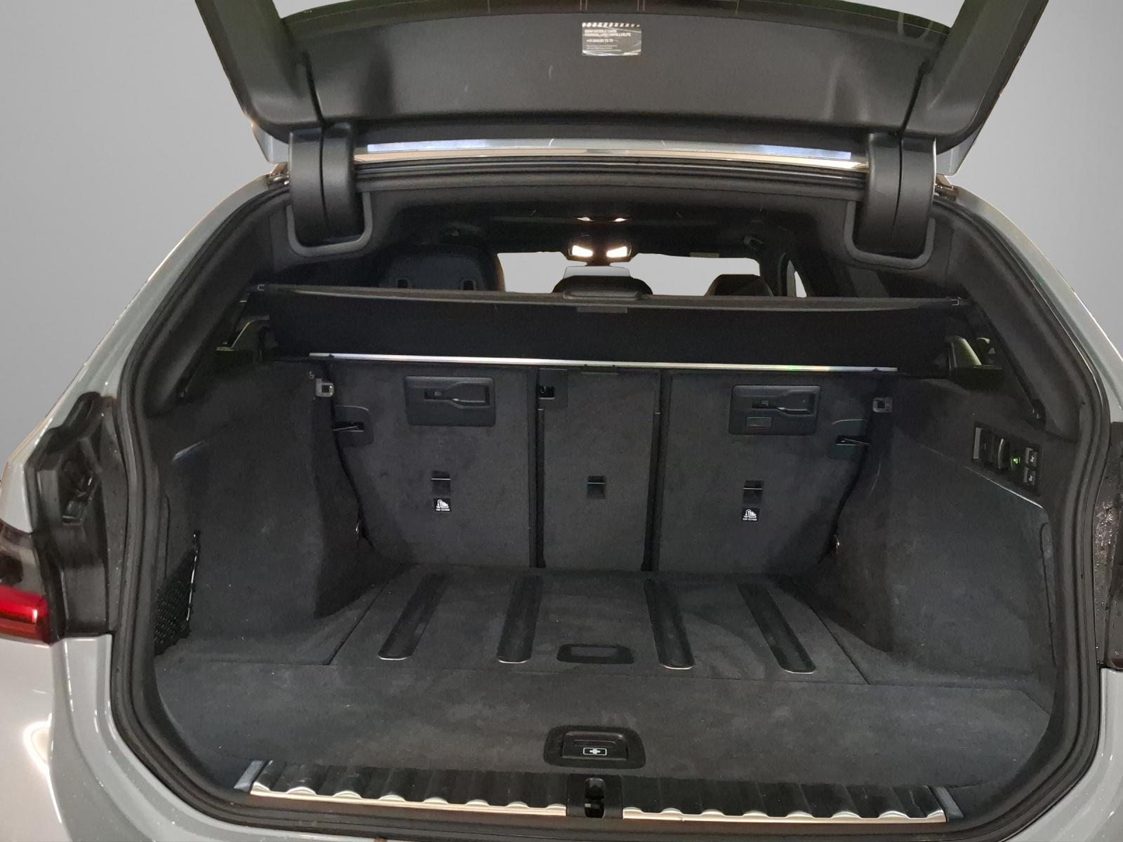 BMW 3er Reihe G21 Touring 330i xDrive SAG-image-15