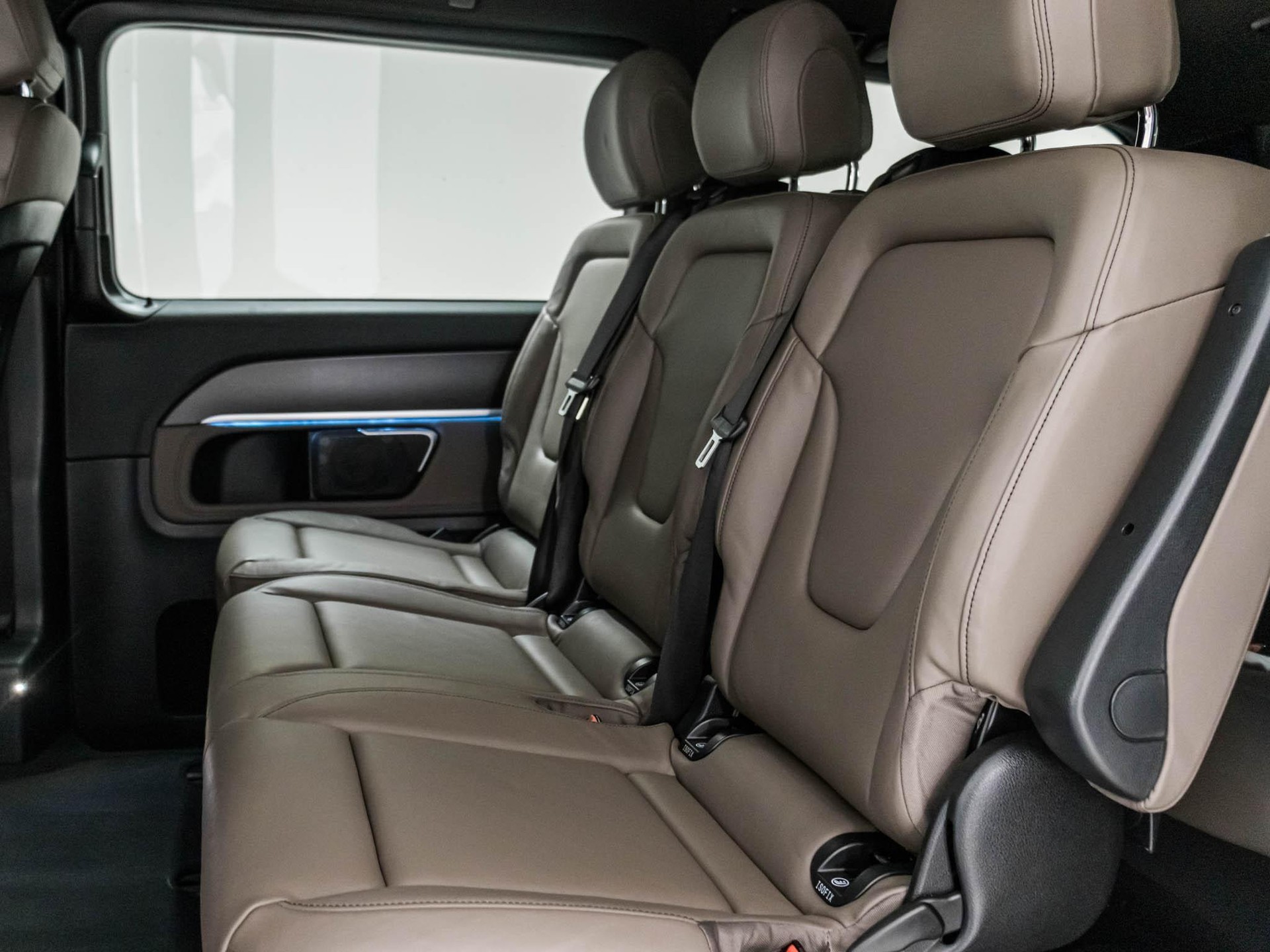 MERCEDES-BENZ V 300 d 4MATIC L-image-7