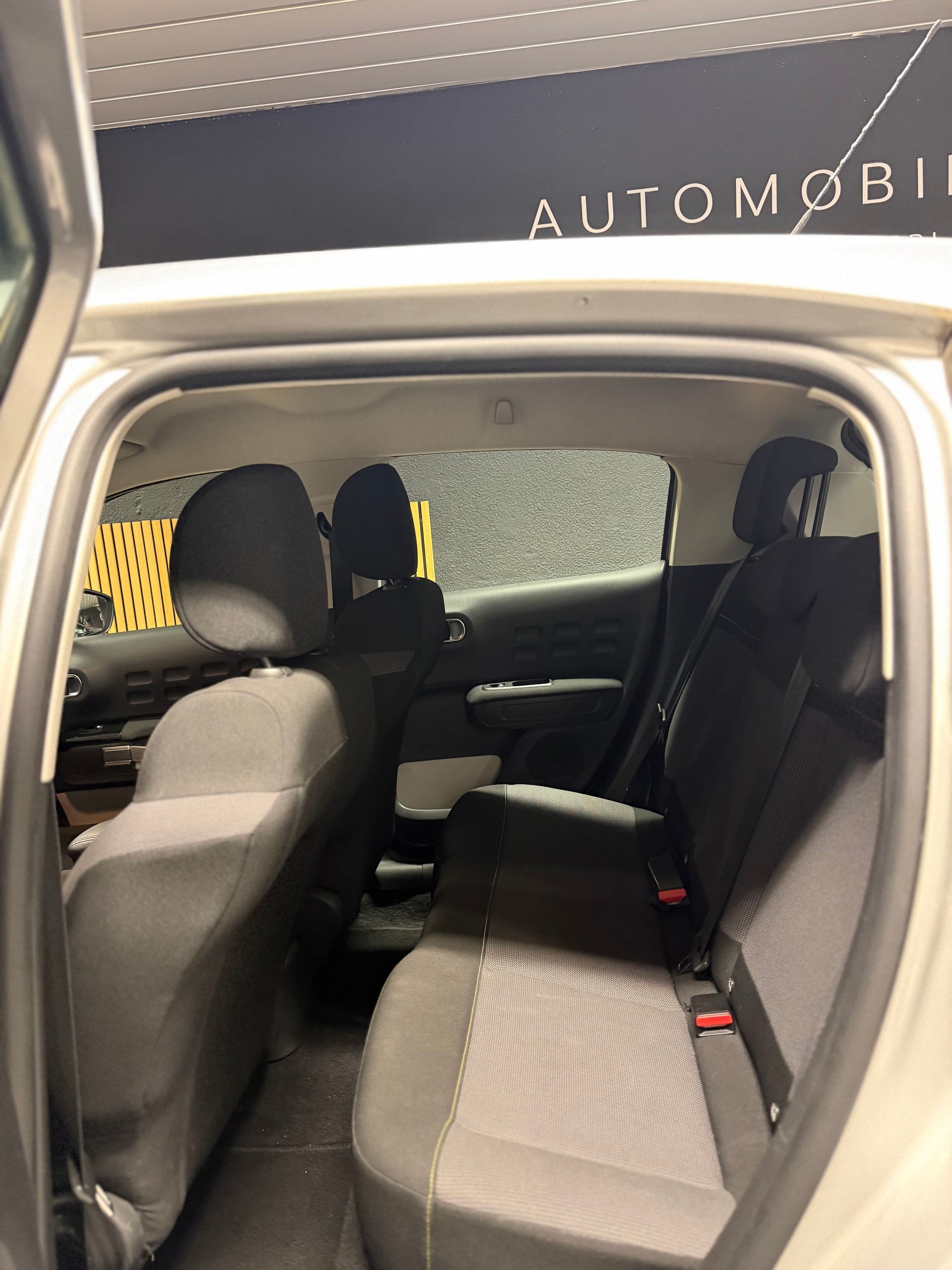 CITROEN C3 1.2i PureTech Feel, frisch ab MFK!-image-8