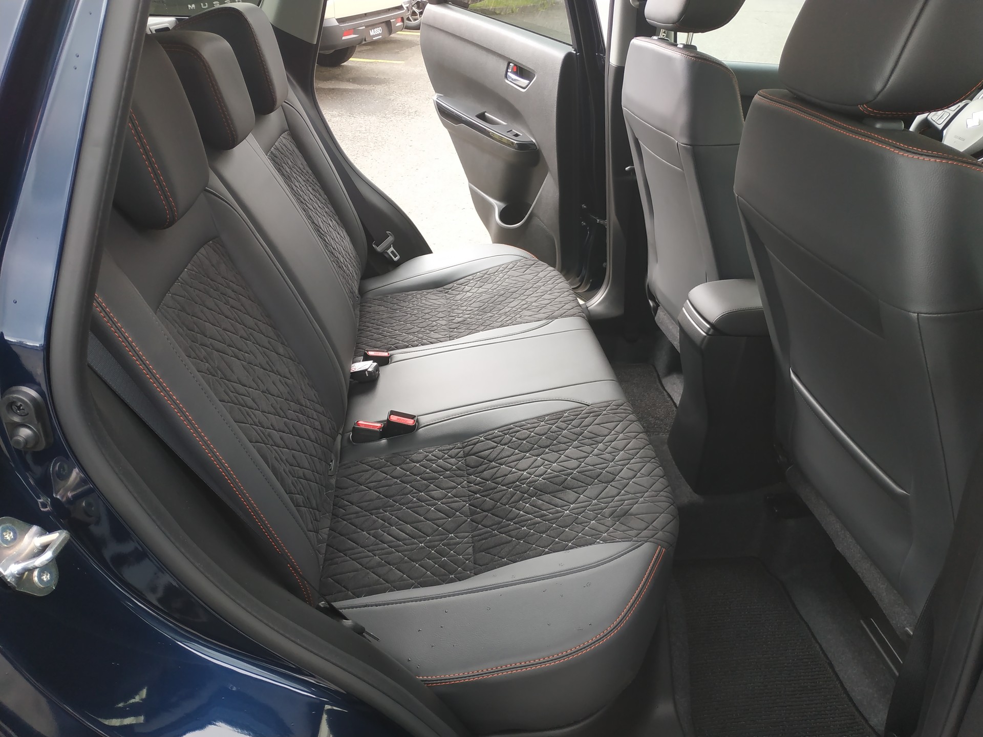 SUZUKI Vitara 1.4 Boosterjet Black Edition Top 4x4 Hybrid Automatic-image-21
