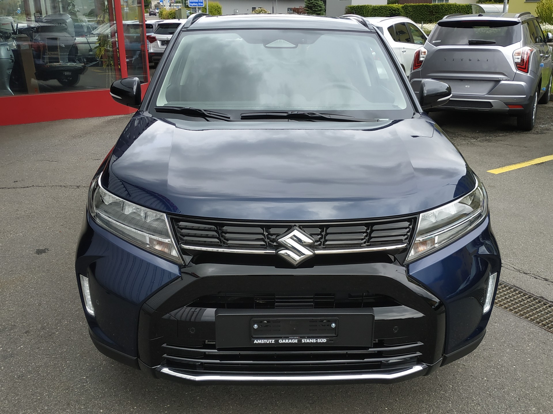SUZUKI Vitara 1.4 Boosterjet Black Edition Top 4x4 Hybrid Automatic-image-3