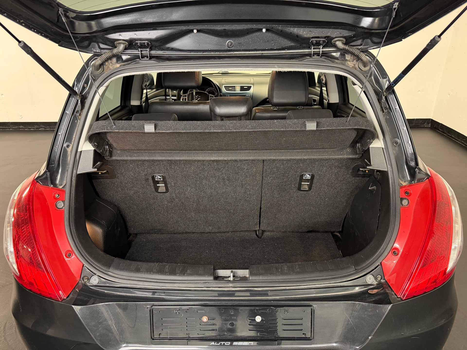SUZUKI Swift 1.2i 16V PizSulai Top 4x4-image-9
